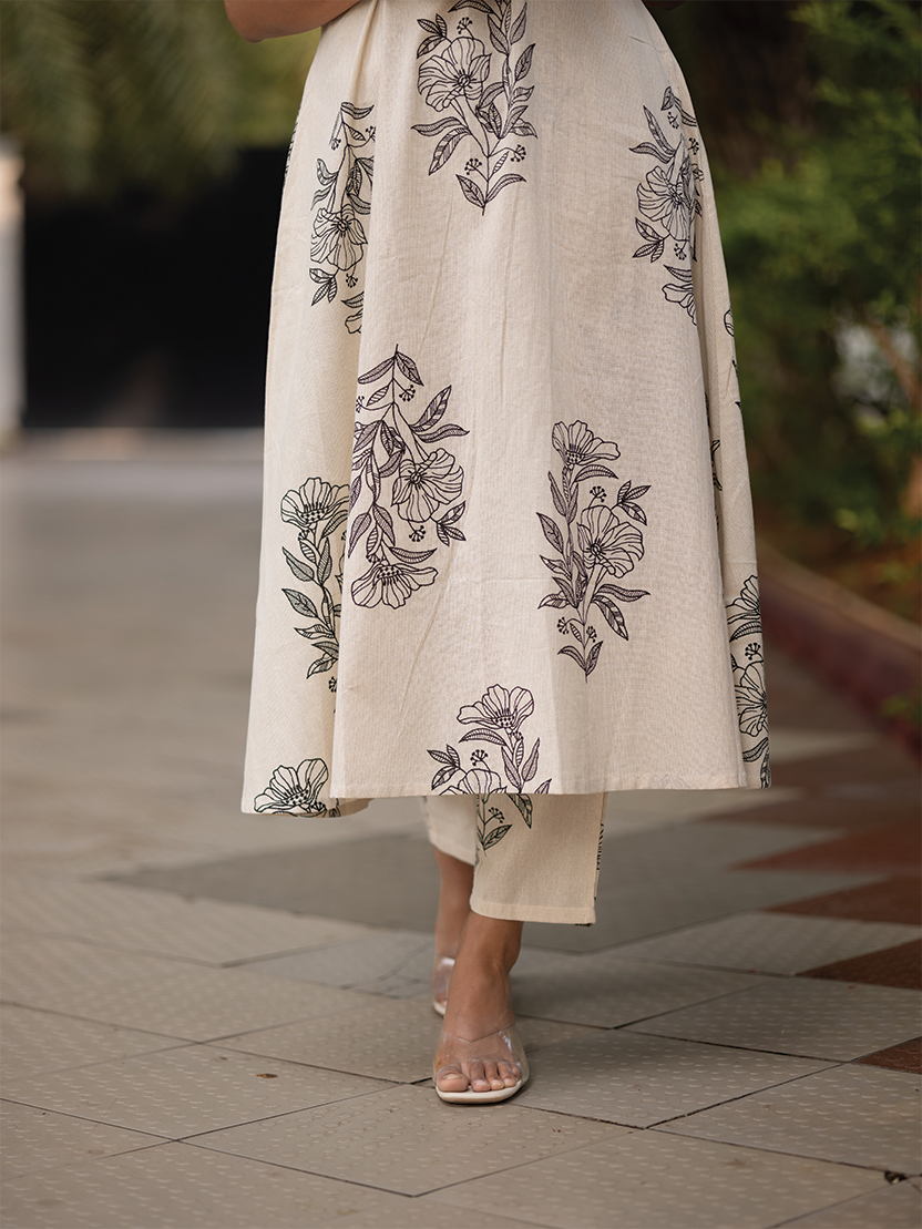 Floralink Beige Cotton Co-ord with Close neck & Attached 3/4th sleeves