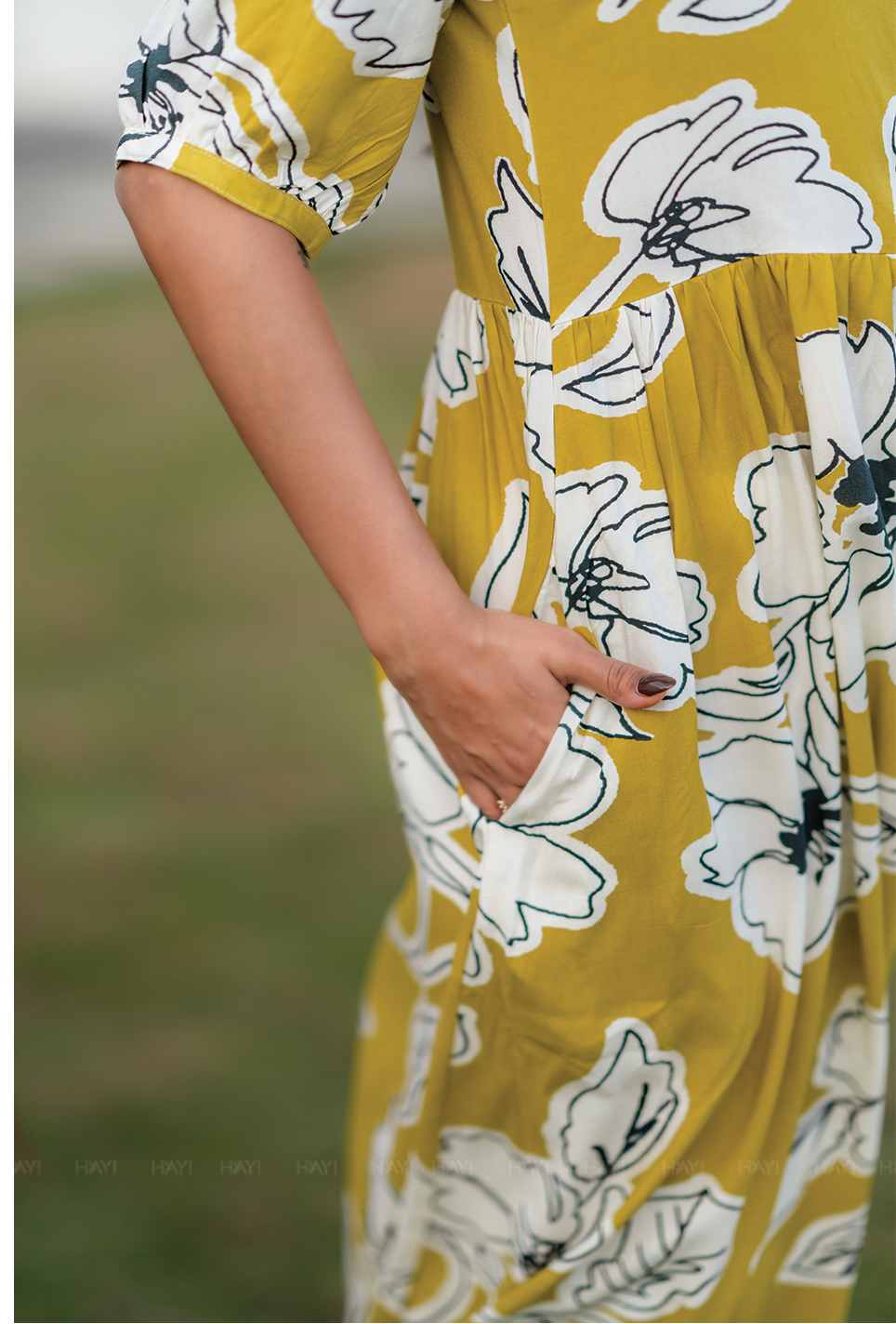Buttercup Bloom Yellow Viscose Dress with Sweetheart Neck and Elbow Sleeves