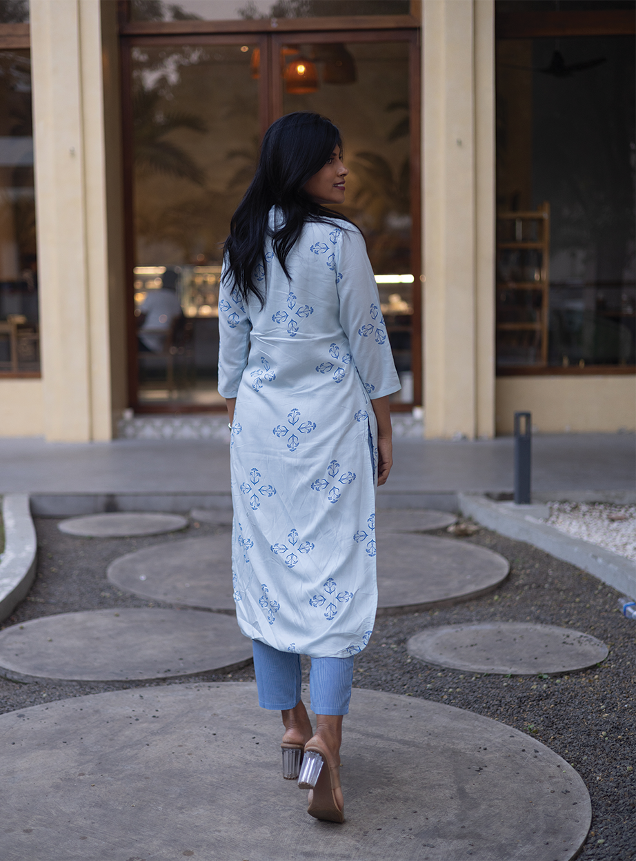 Willow Mist Blue Viscose Co-ord with Chinese Collar & 3/4th sleeves