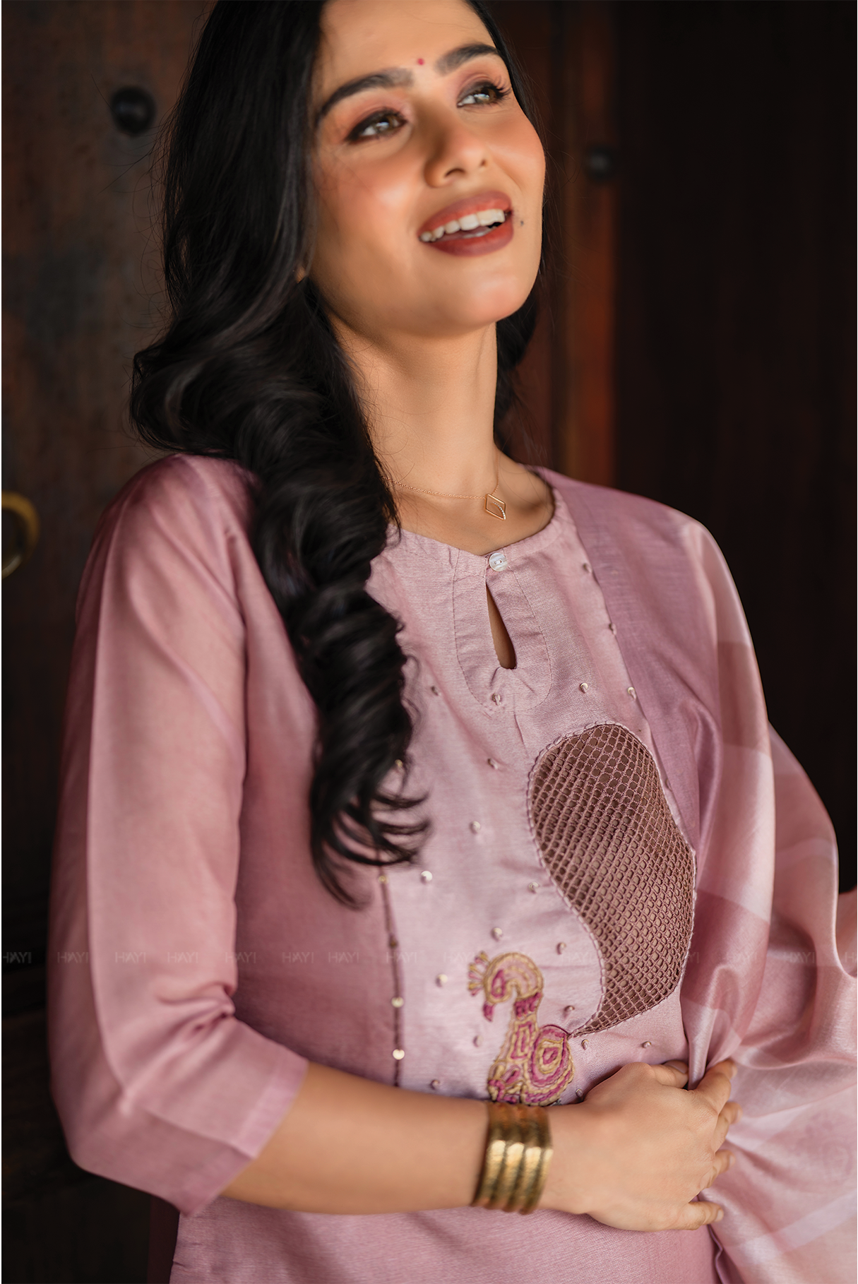 Thogai Dusky Pink 3 Piece Silk Blend Embroidery Kurta with Pant & Dupatta