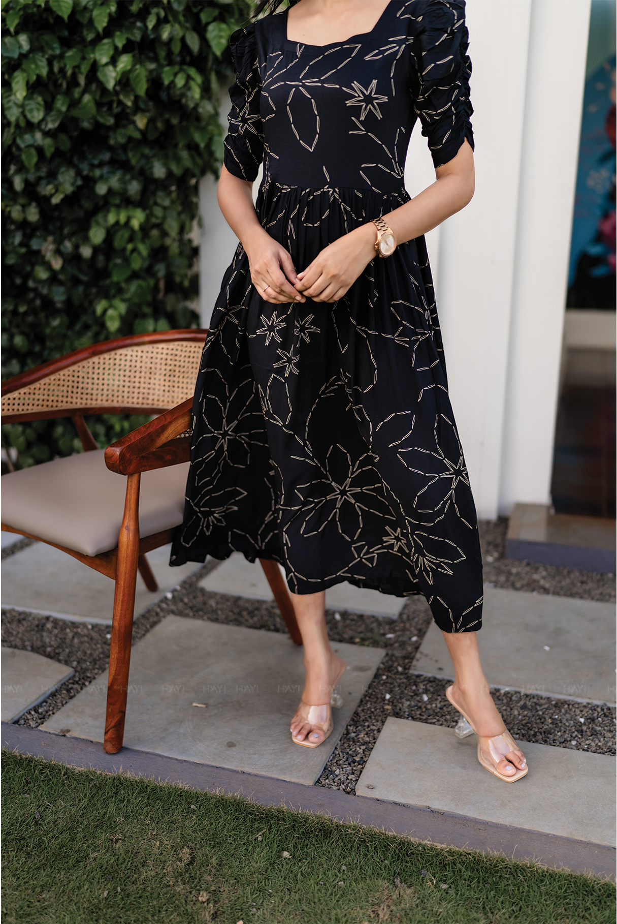 Night Fable Black Viscose Dress with Sweetheart neck & Ruched Sleeves