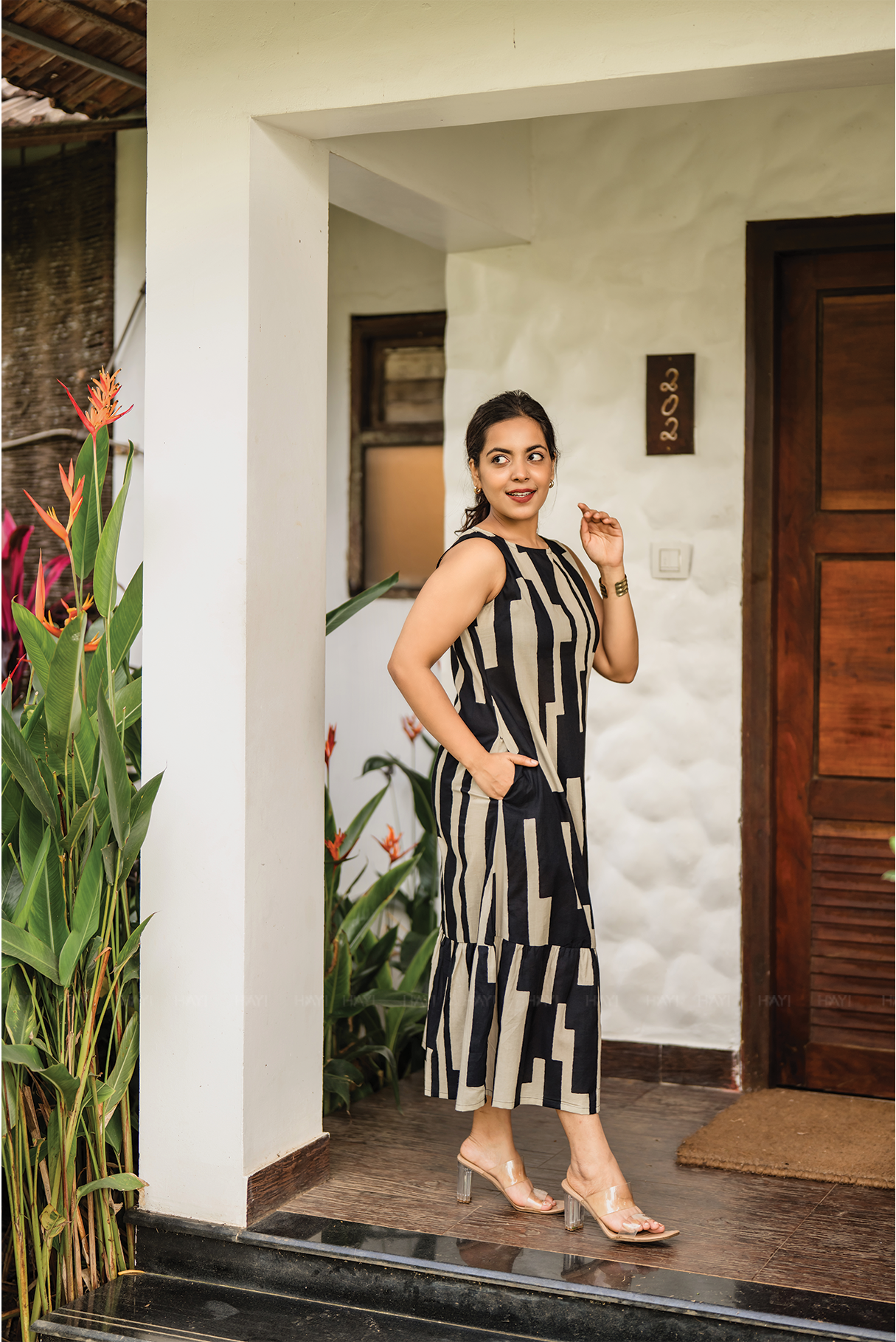 Elegance Chic Black Viscose A-line Dress with Boat Neck & Attached 3/4th Sleeves