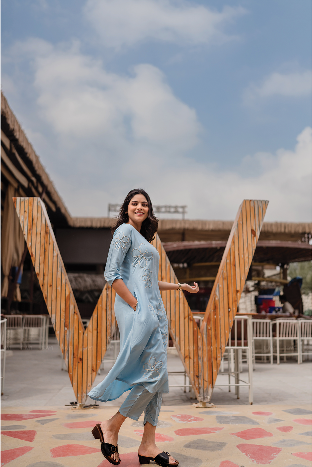 Floral Mirage Blue Viscose Co-ord with Curved V-Neckline & 3/4th Sleeves