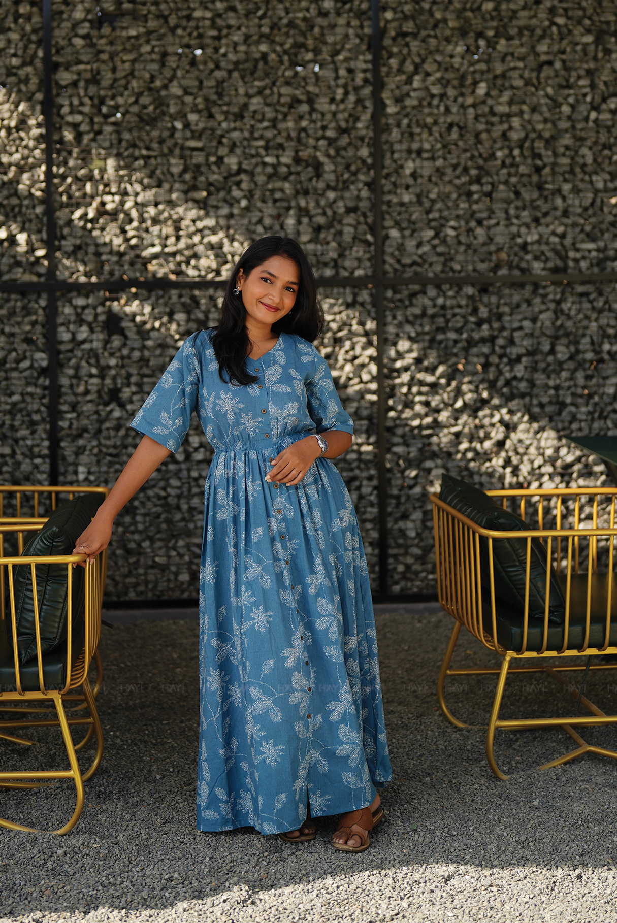 Morning Dew Blue Cotton Dress with V-Neck & Elbow Sleeves