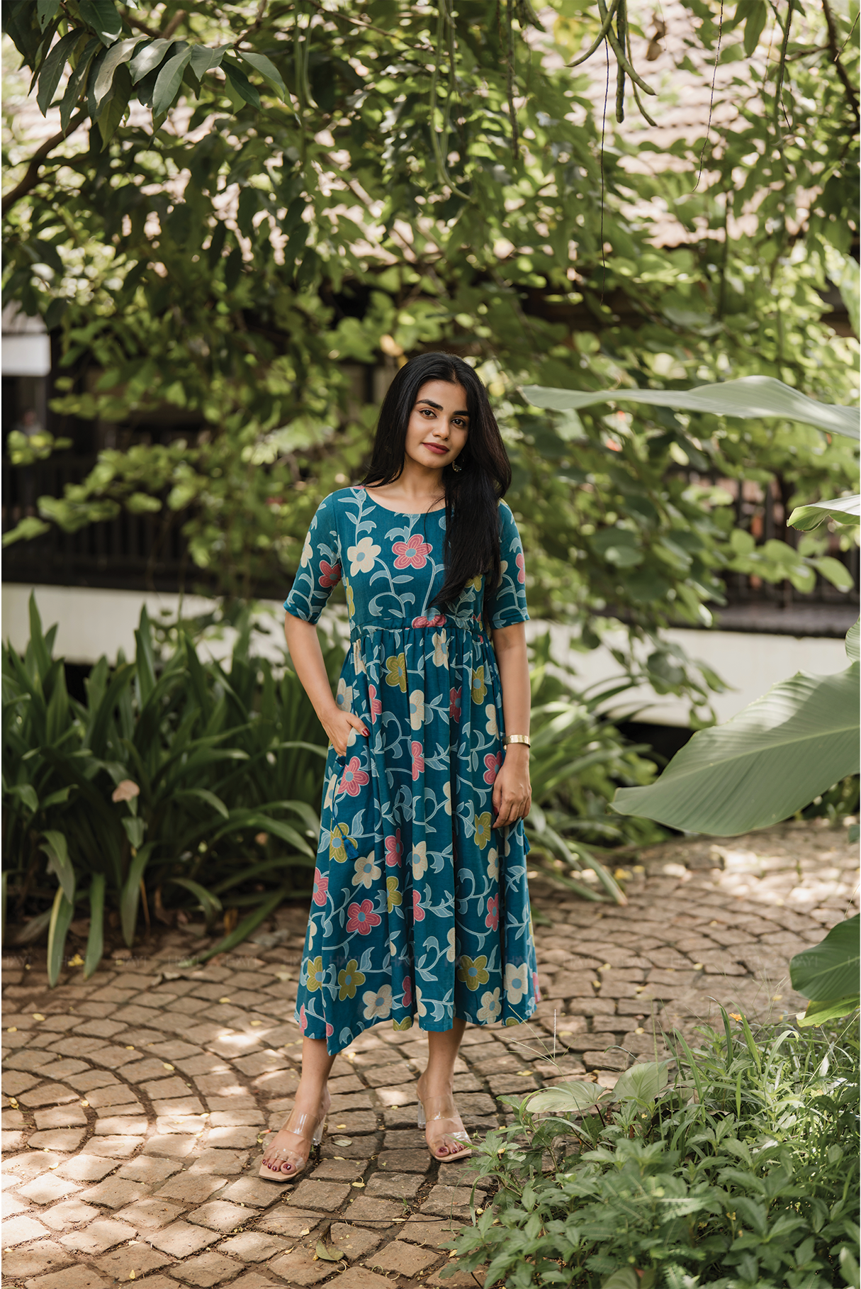 Tassel Chic Blue Cotton Dress with U-Neckline & Double Tassel Rope