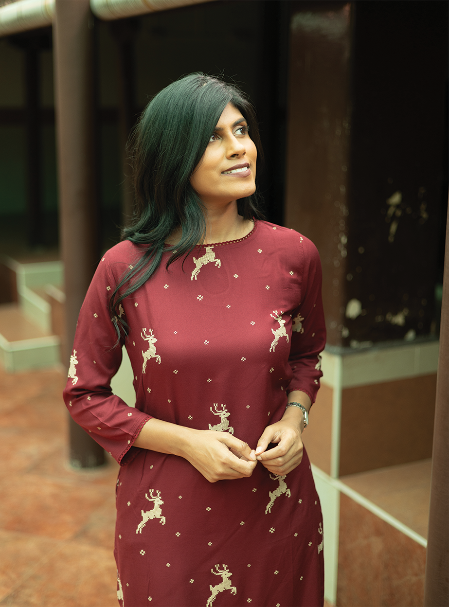 Tulip Cascade Wine Viscose Kurti with Boat Neck & 3/th Sleeves