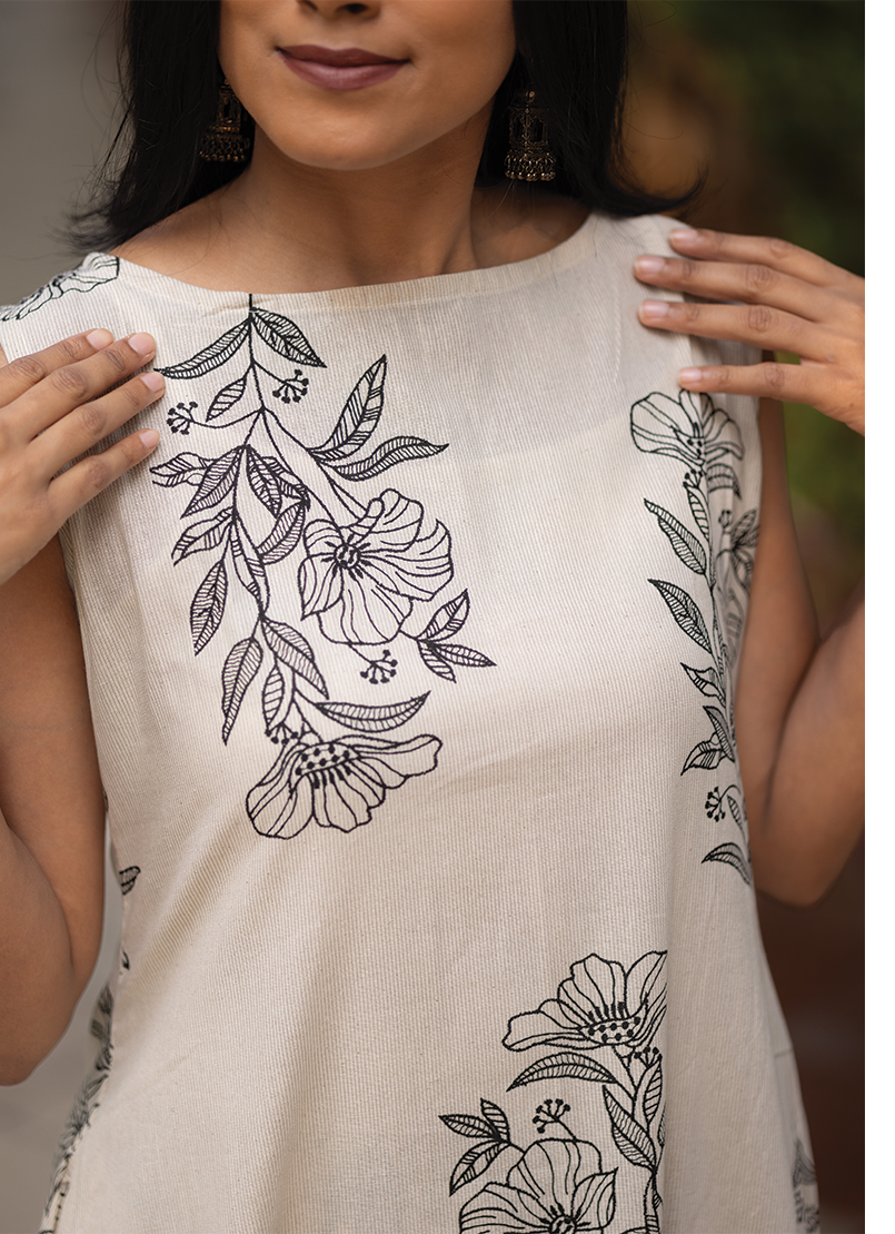 Floralink Beige Cotton Co-ord with Close neck & Attached 3/4th sleeves