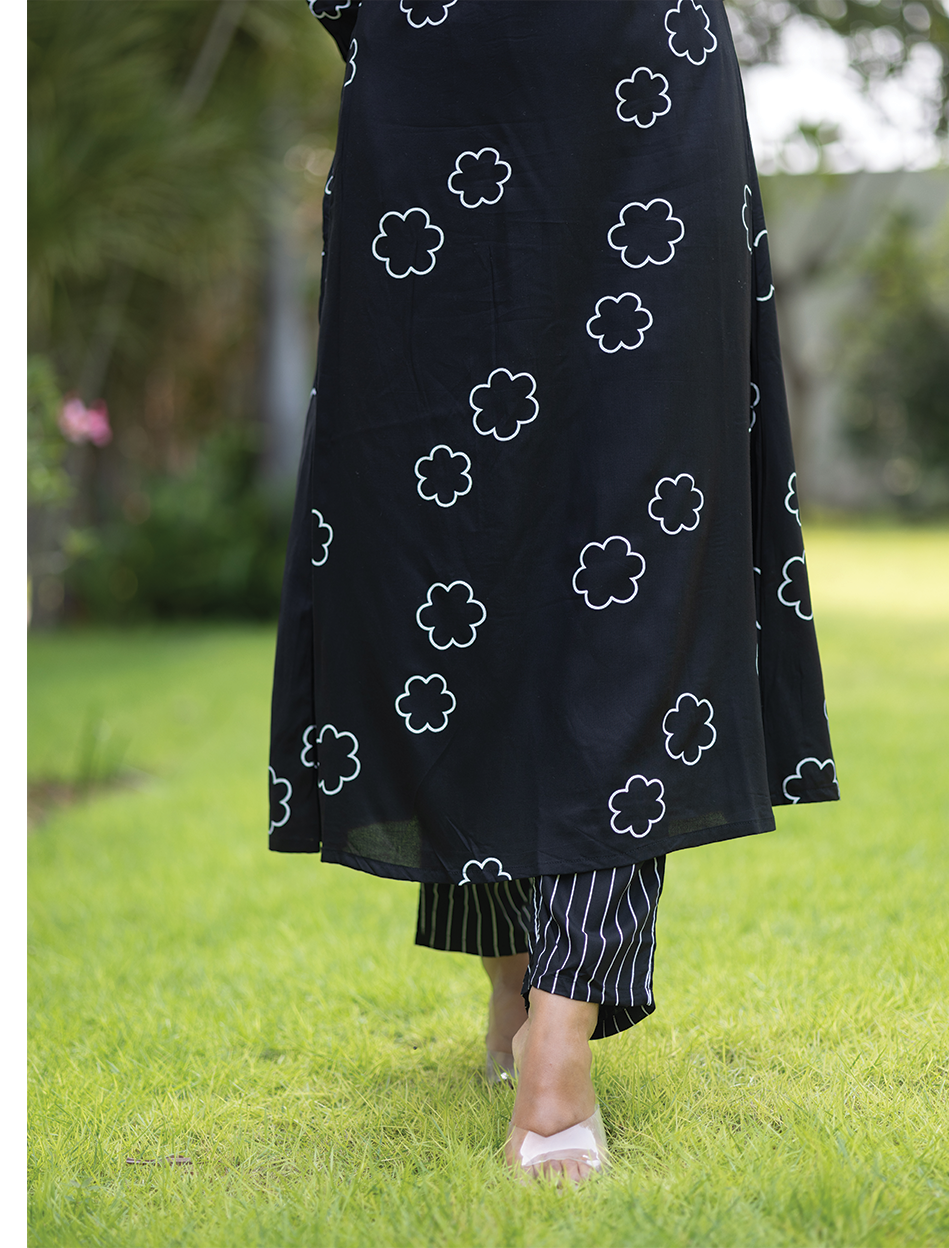 Lunar Whisper Black Co-ord with Boat neck & 3/4th sleeves