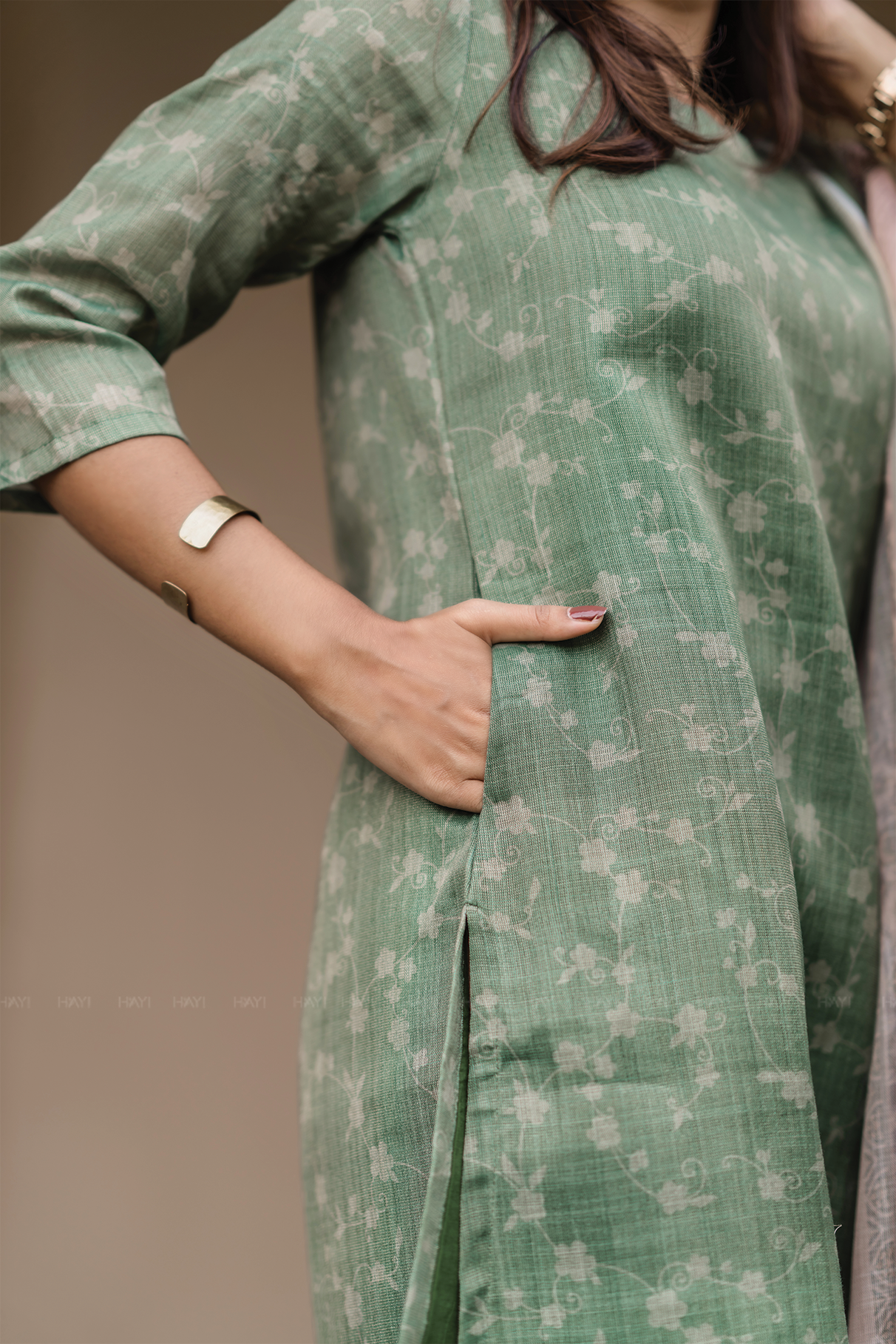 Virenya Green printed 2 Piece Linen Blend Kurta with Dupatta