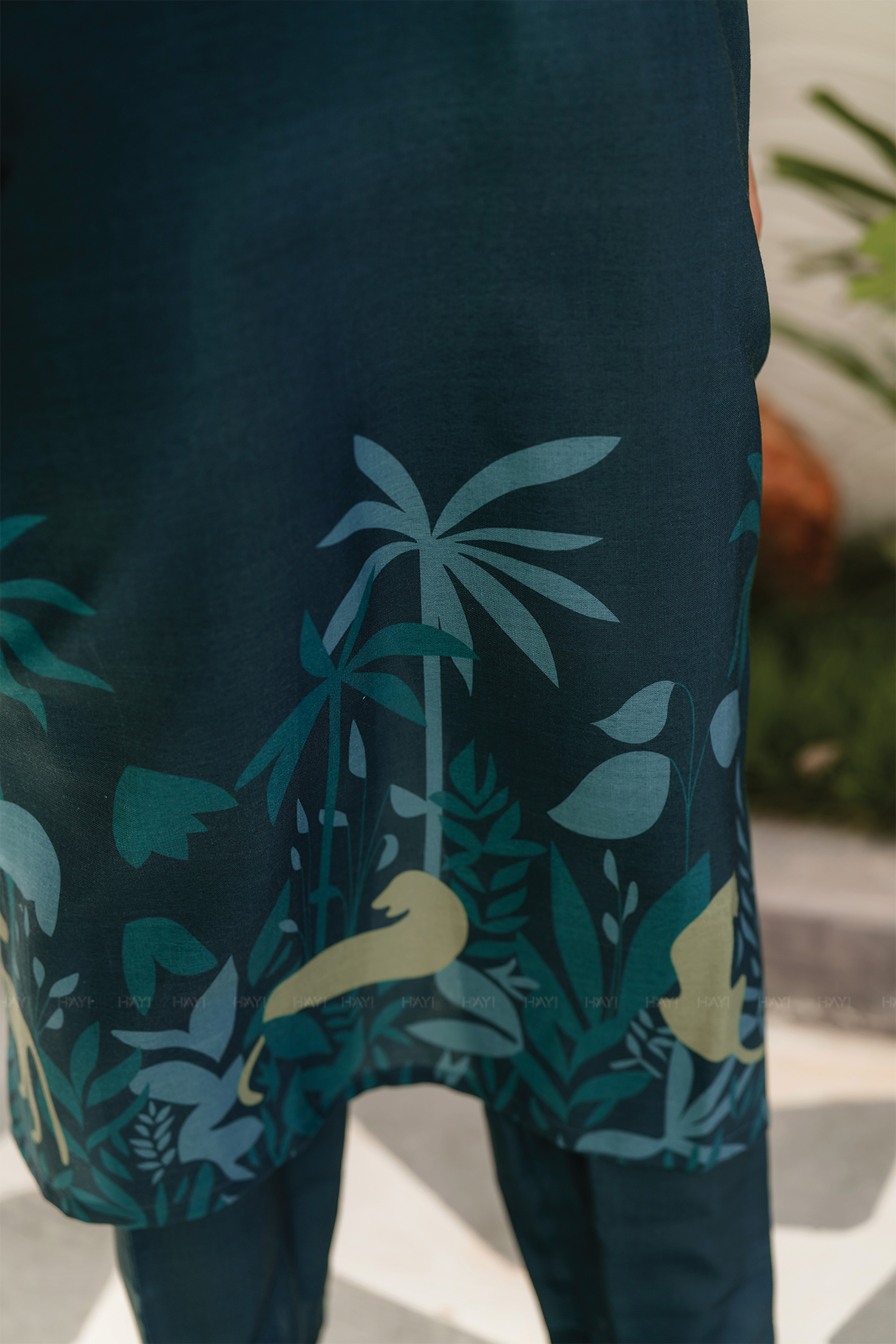 Evergreen Elegance Green Linen Blend Co ord with Curved V Neckline and 3/4th Sleeves