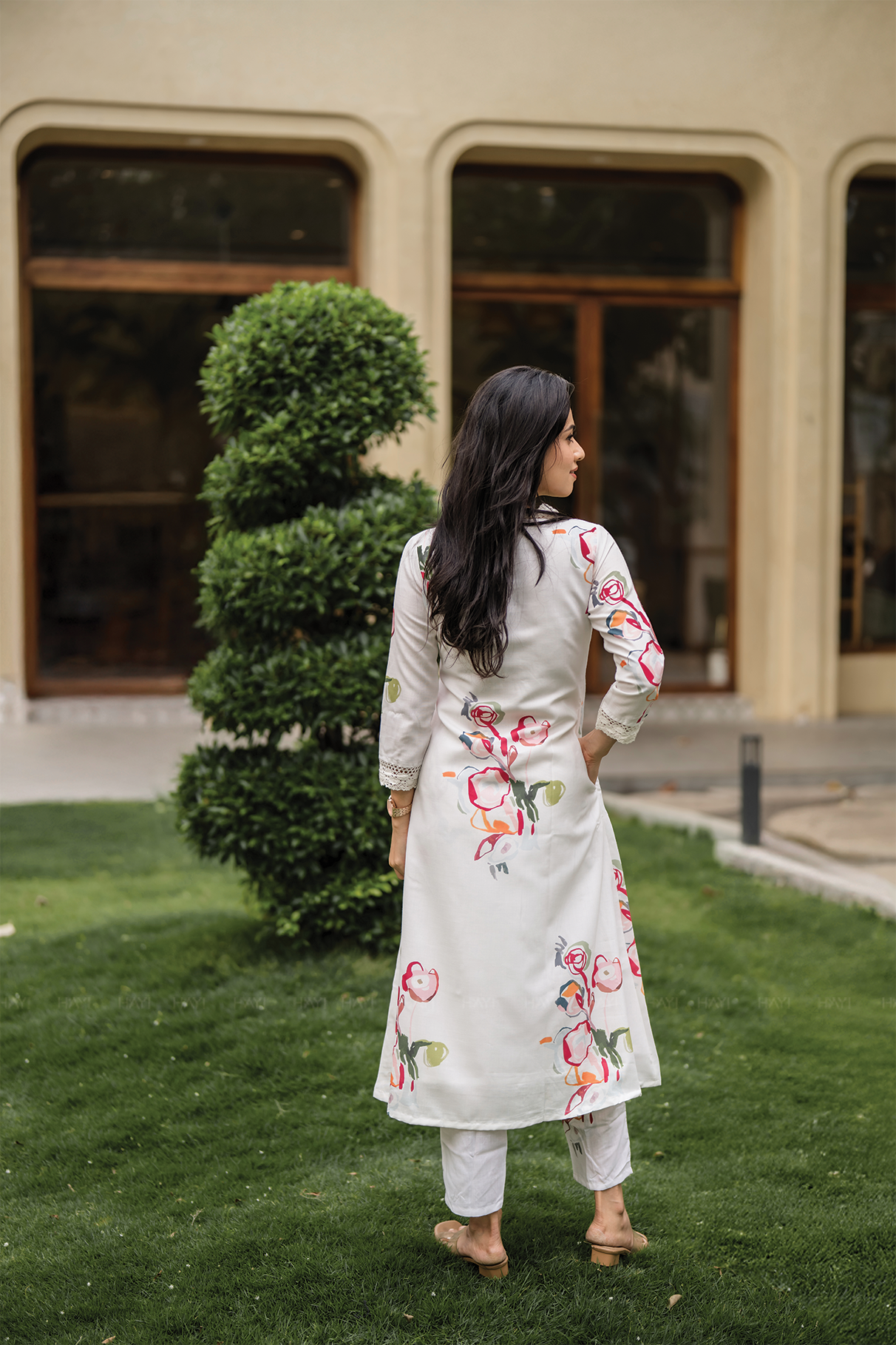 Pastel Floral Dream Half-White Linen Blend Co-ord with V-Neck & Lace