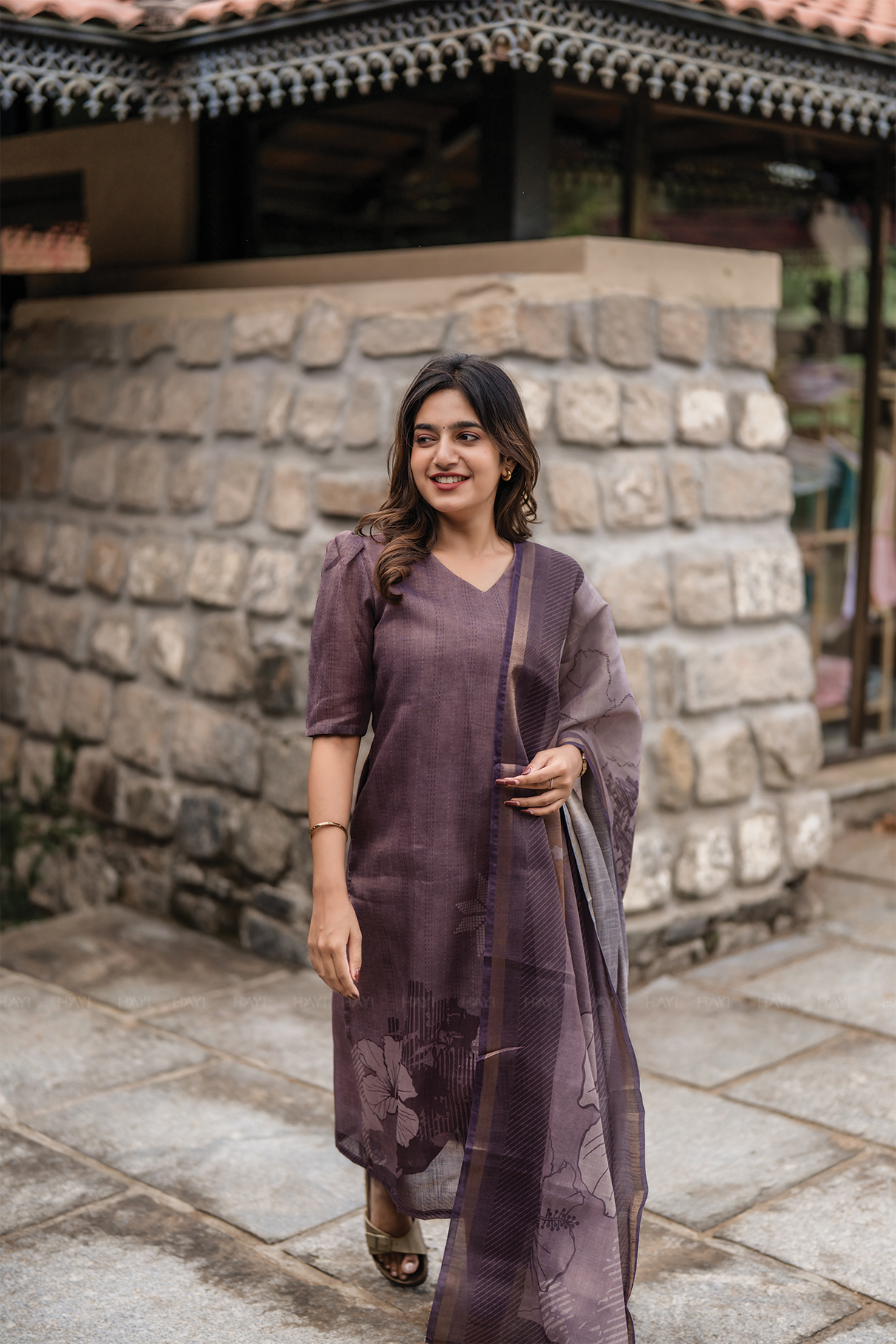 Nritya Lavender printed 2 Piece Linen Shimmer Kurta with Dupatta