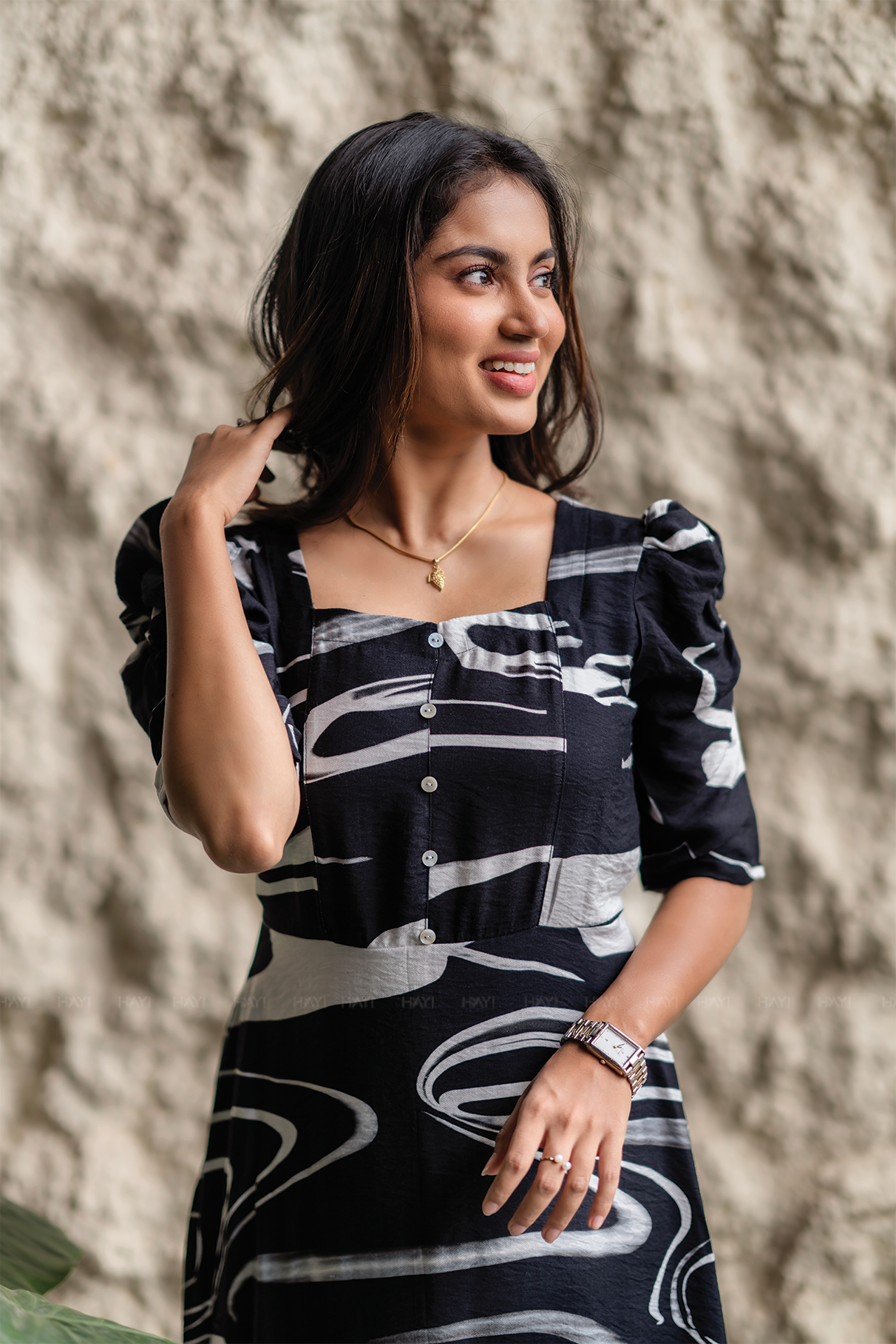 Nod Mosaic Black Viscose Dress with Sweetheart Neck & Half-Ruched Sleeves