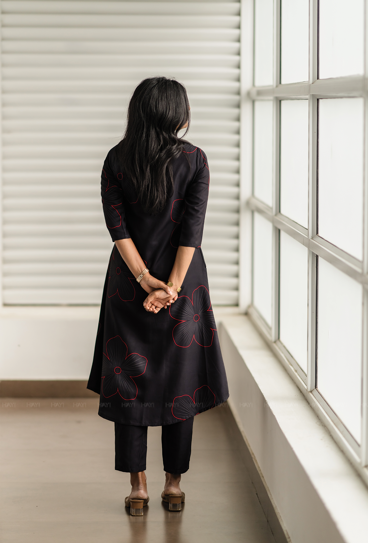 Tangle Black with Bloom N Dark floral printed Man-made Fibre Co-ords