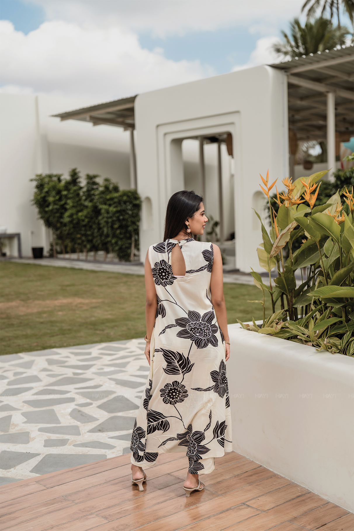 Mono Rose Gray Cotton Blend Co-ord with Close Neck and Attached 3/4th Sleeves