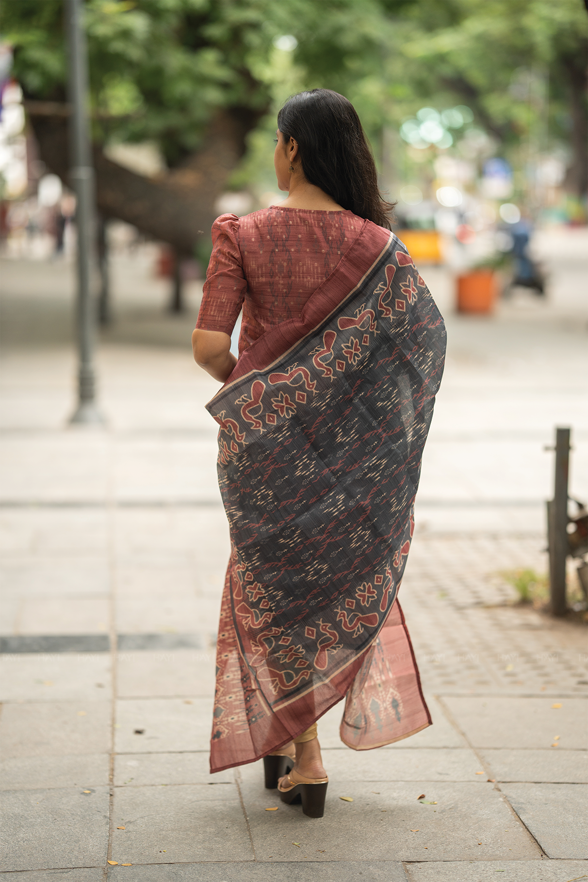 Neeli Red printed 2 Piece Shimmer Butti Kurta with Dupatta