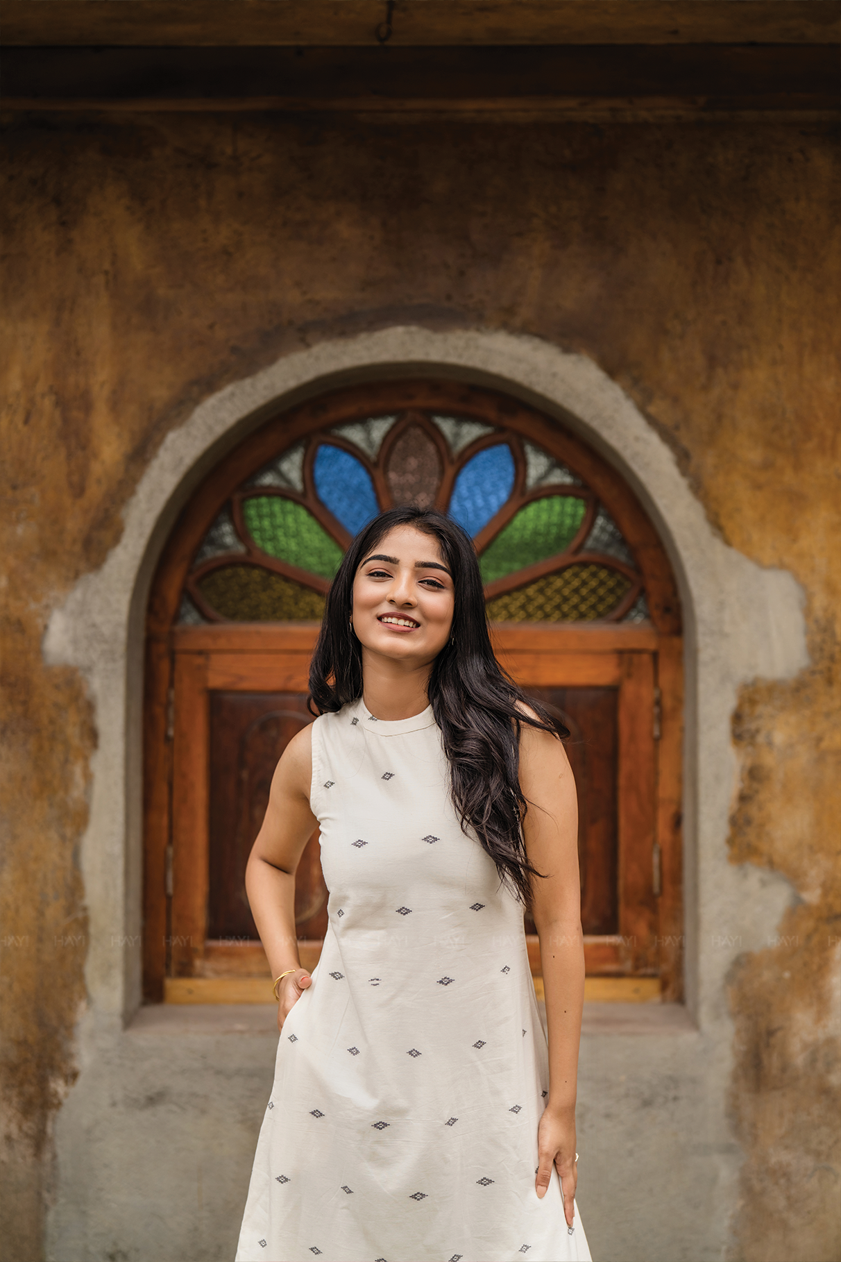 Greyora White Handloom co-ord with Close Neck Band & attached 3/4th Sleeves