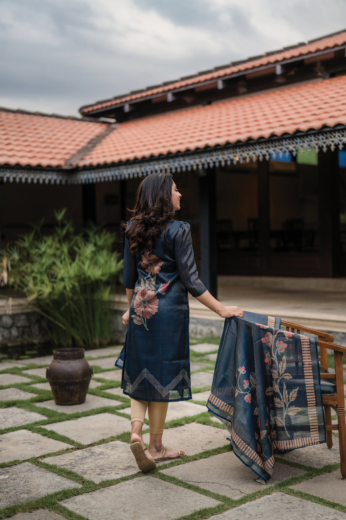 Graveil Green printed 2 Piece Linen Blend Kurta with Dupatta