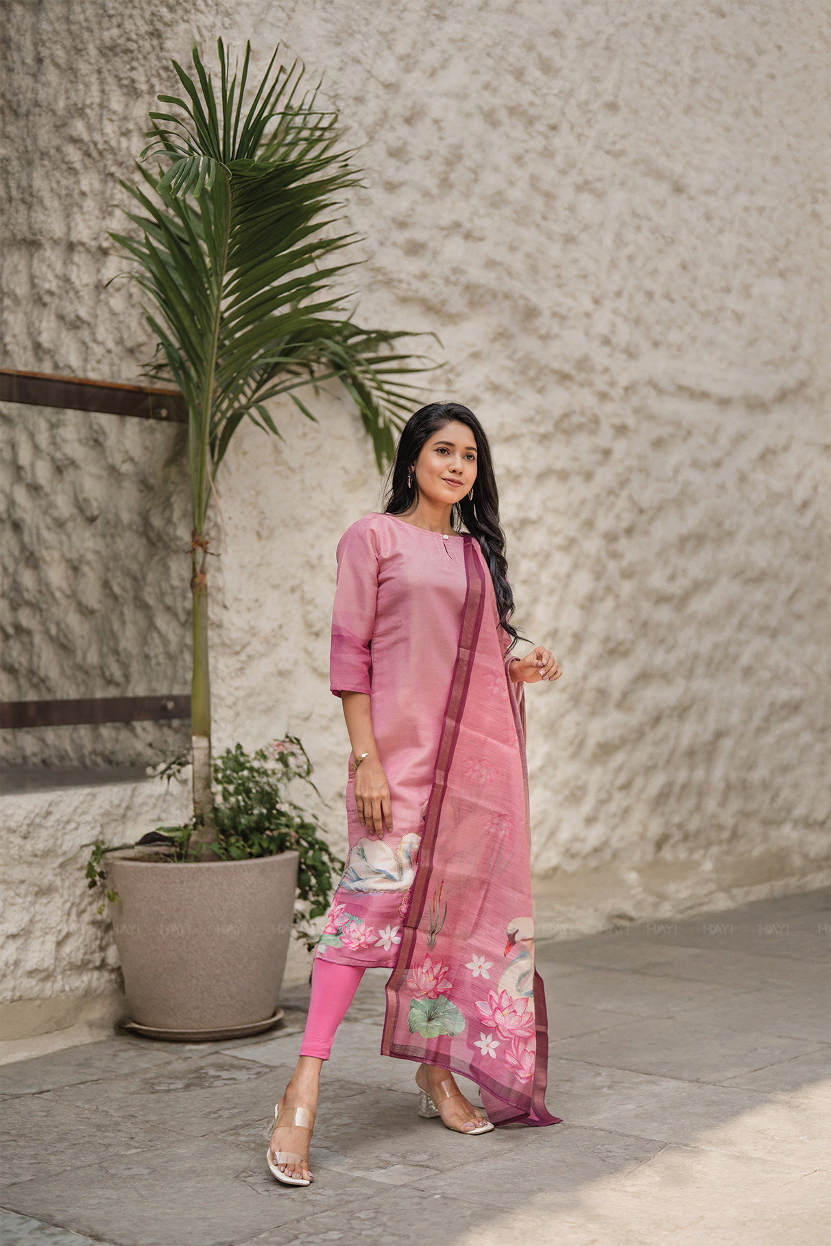 Lilac Swan Pink Printed 3 Piece Shimmer Tissue Kurti Set with Dupatta