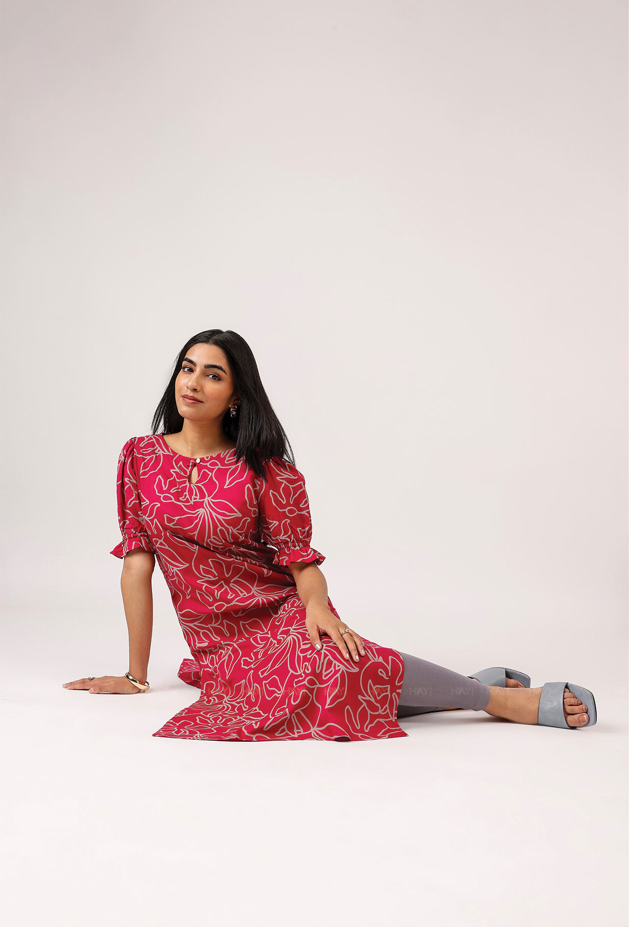 Verdant Dark Pink with Berry Vines floral printed Viscose Kurta