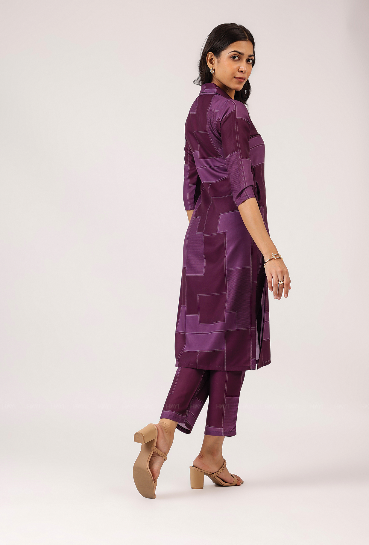 Tangy Plum with Nightshade Whisper printed Linen Blend Co ord set