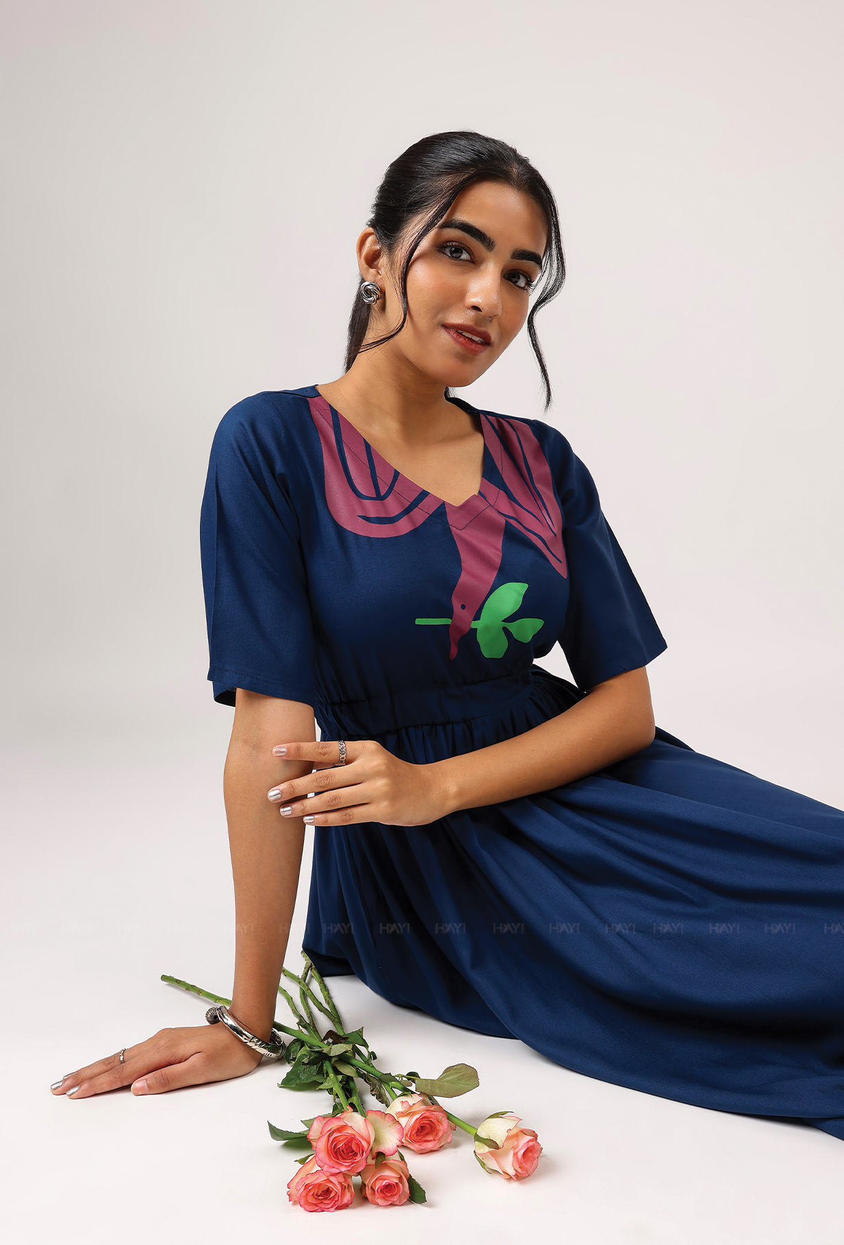 Dark Navy with Breeze &