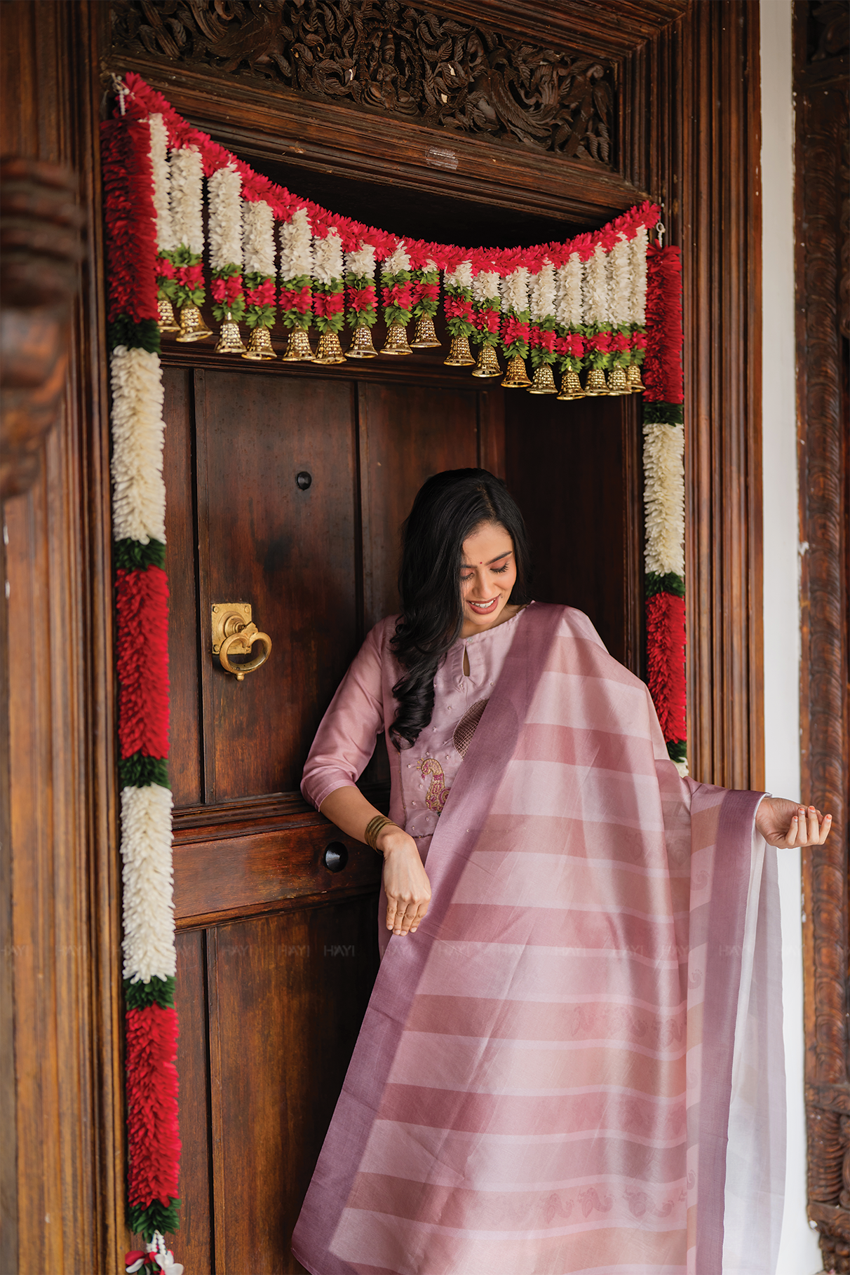 Thogai Dusky Pink 3 Piece Silk Blend Embroidery Kurta with Pant & Dupatta
