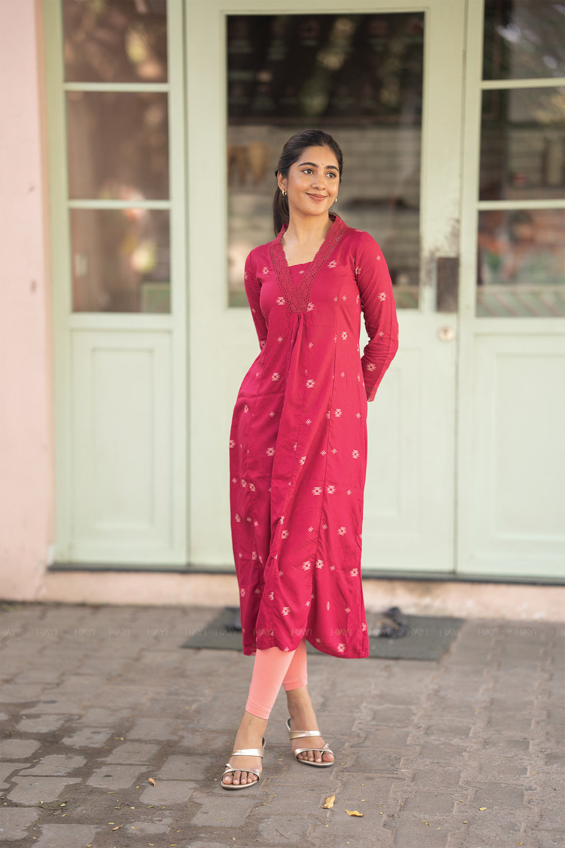 Wine Loom Majenta Viscose A-Line Kurta with V-Neck Lace & 3/4 Sleeves