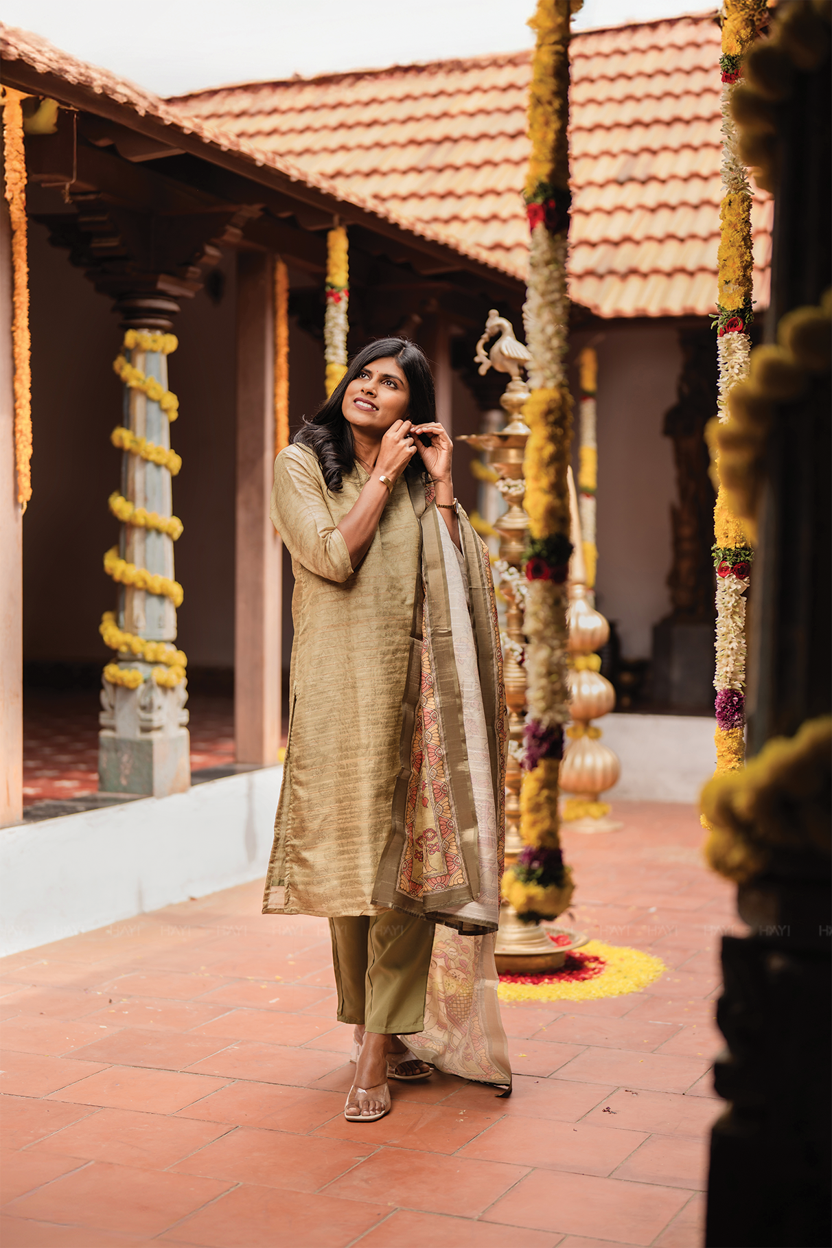 Tanira Green 3-Piece Tussar Silk Blend Floral Printed Kurta with Pant & Dupatta