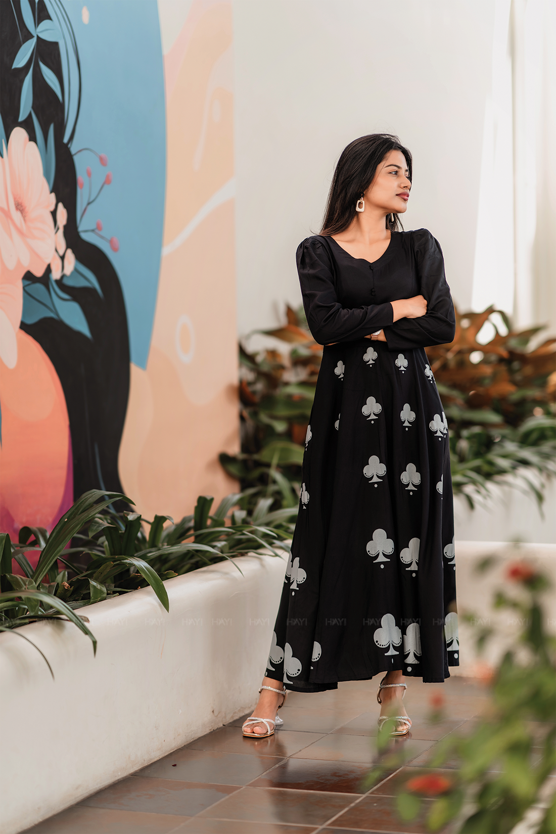 Clover Black Viscose Blend Dress with V-Neck and Light Puff Sleeves