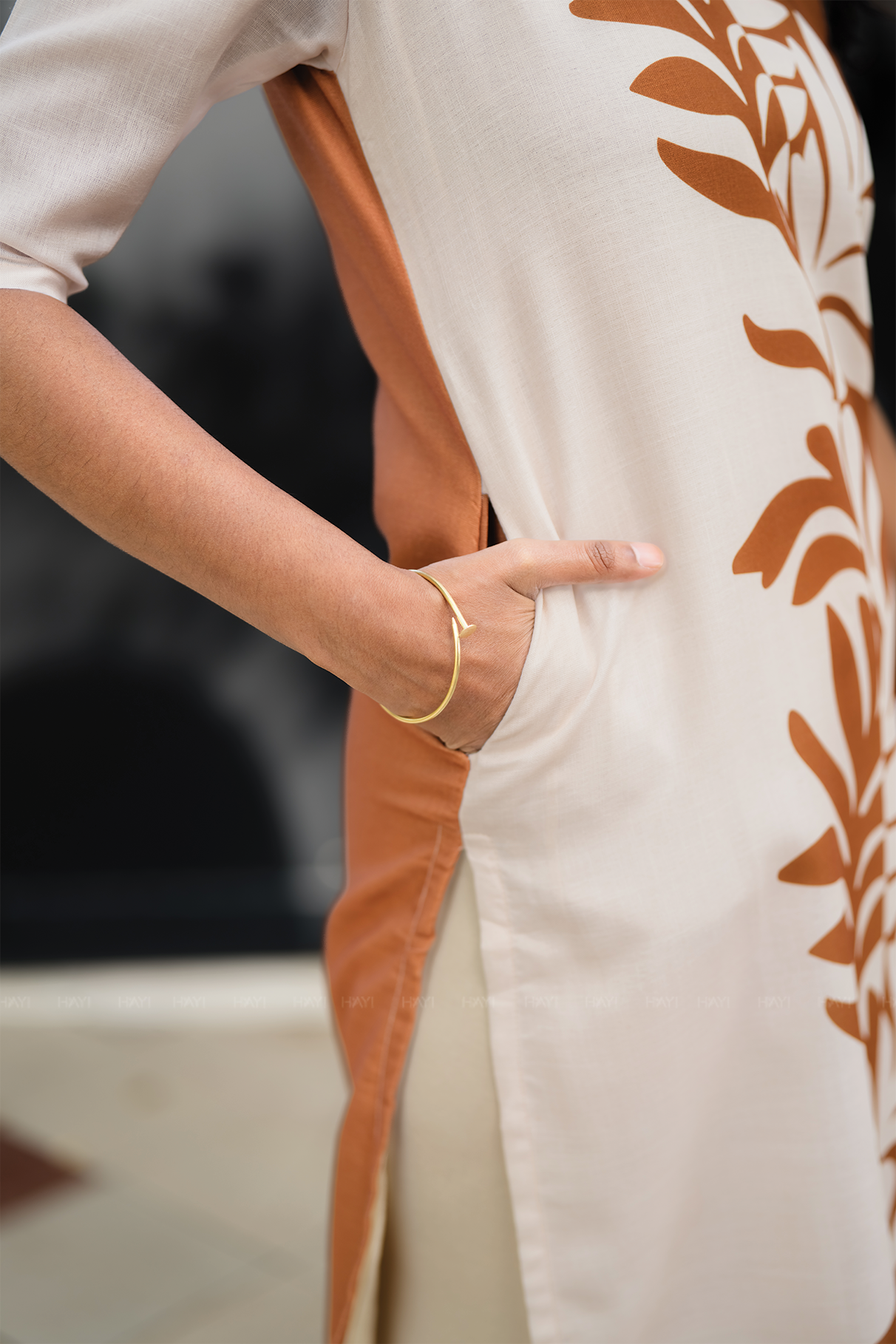 Dusk Beige with Rustleaf Grace floral printed Linen Blend Kurta