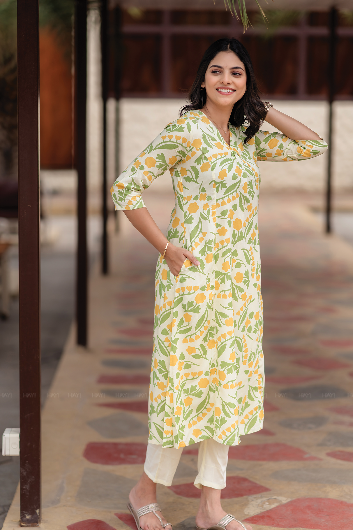 Spring Light Yellow Viscose Co-ord with V-Neckline Floral Print & 3/4th Sleeves