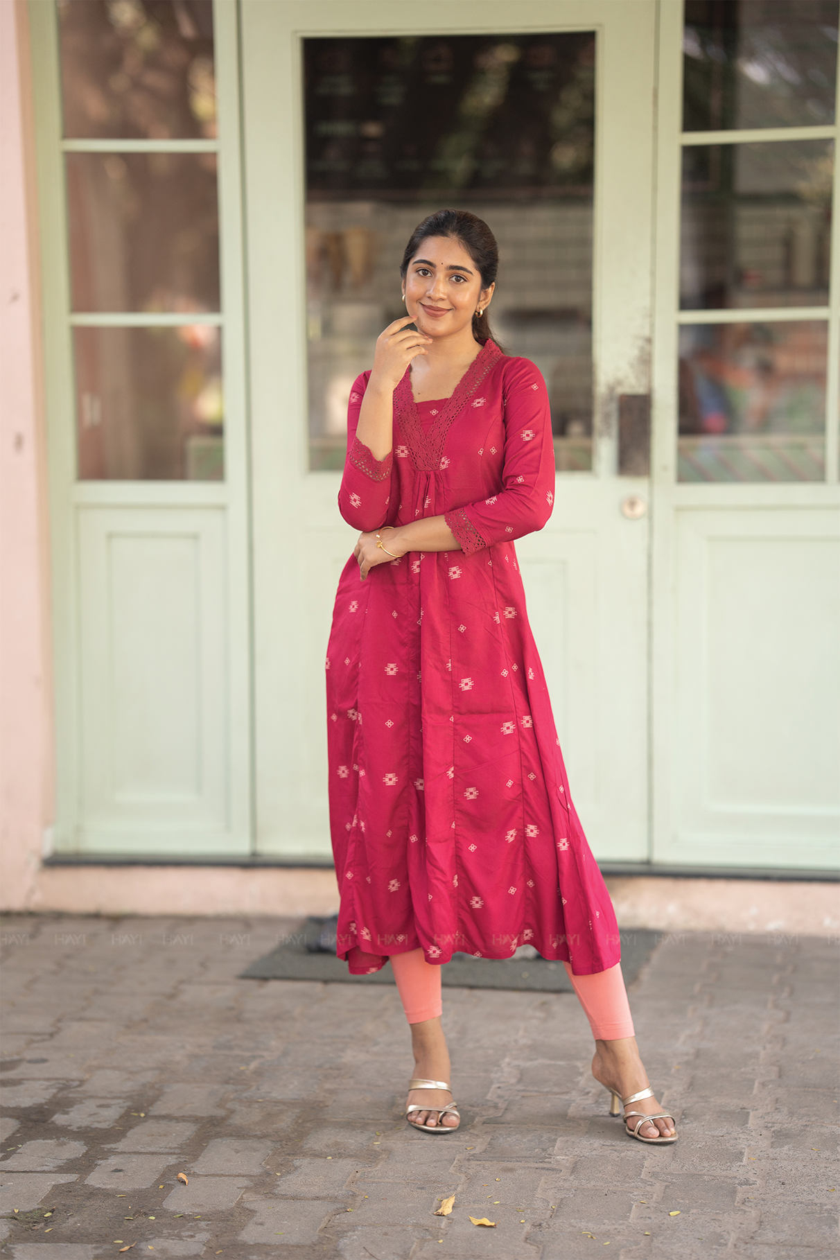 Wine Loom Majenta Viscose A-Line Kurta with V-Neck Lace & 3/4 Sleeves