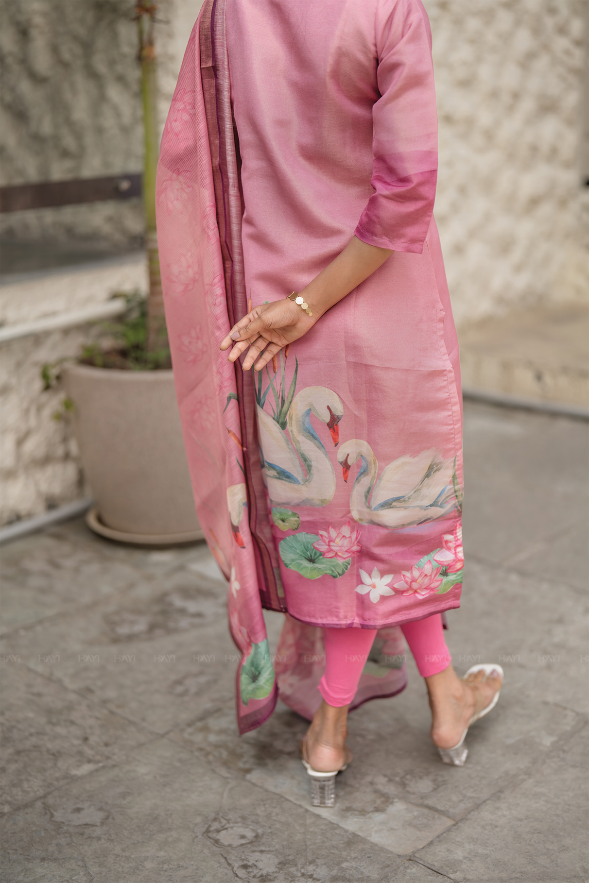 Lilac Swan Pink Printed 3 Piece Shimmer Tissue Kurti Set with Dupatta