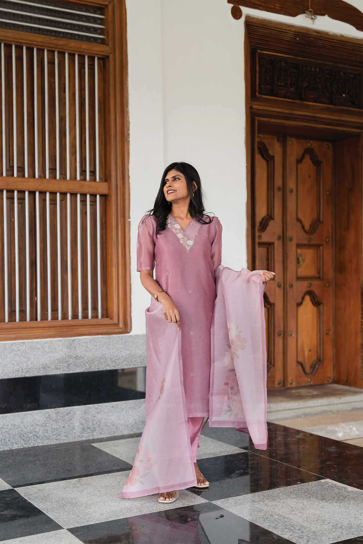 Pinkshift Shimmer 3 Piece Tissue Hand-Embroidered Kurta with Pant & Dupatta