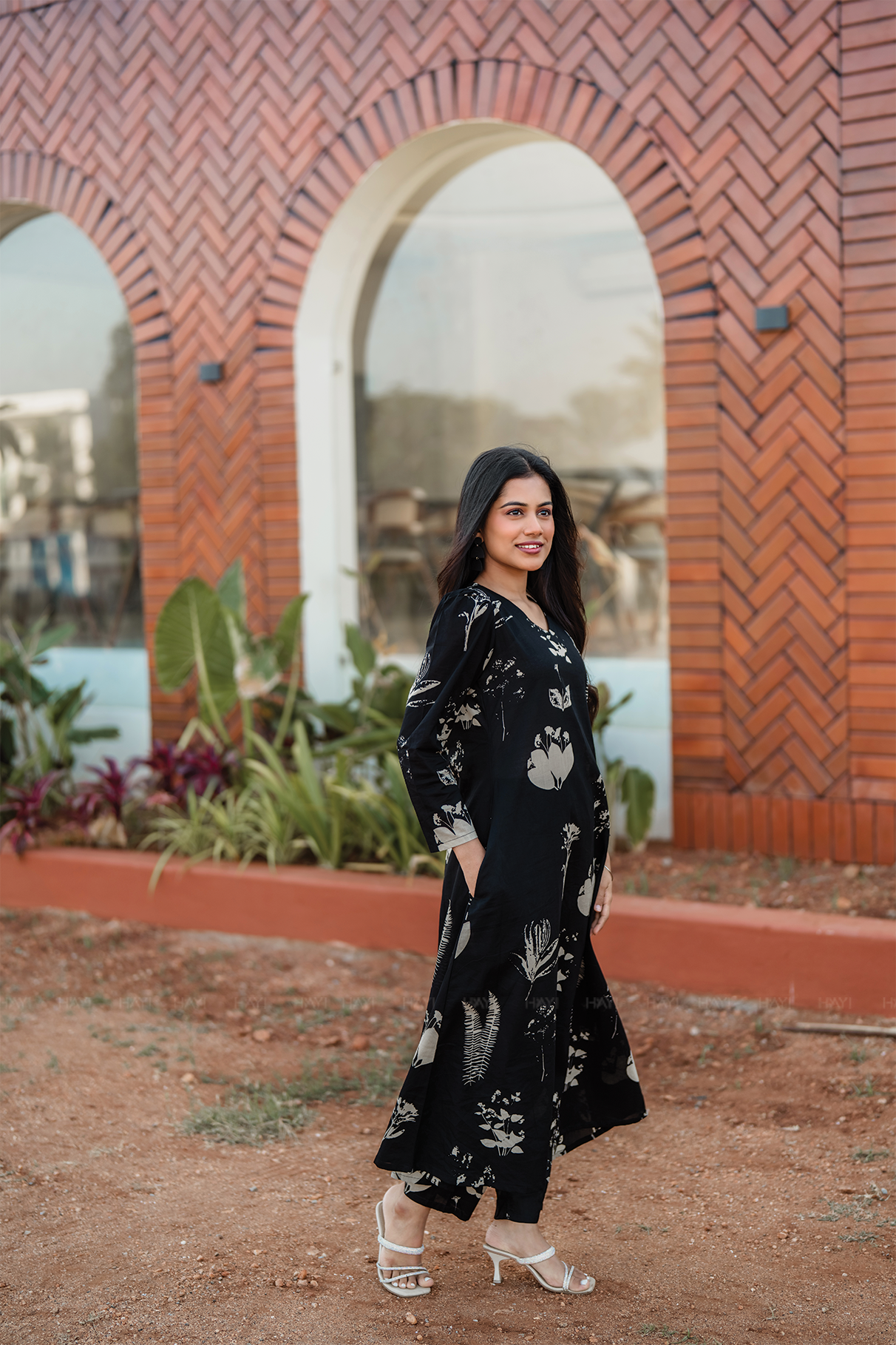 Fogblush Black Cotton Blend Co-ord with V-Neck & Light Puff Sleeves