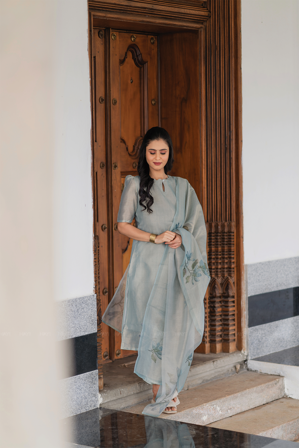 Periwinkle 3 Piece Blue Shimmer Tissue Printed Kurta with Pant & Dupatta