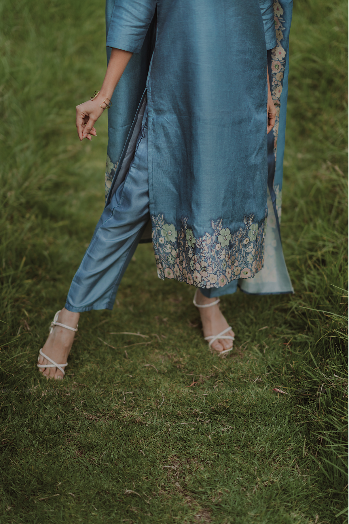 Nocturne Drift Embroidered 3 Piece Shimmer Tissue Blend Kurta Set with Dupatta