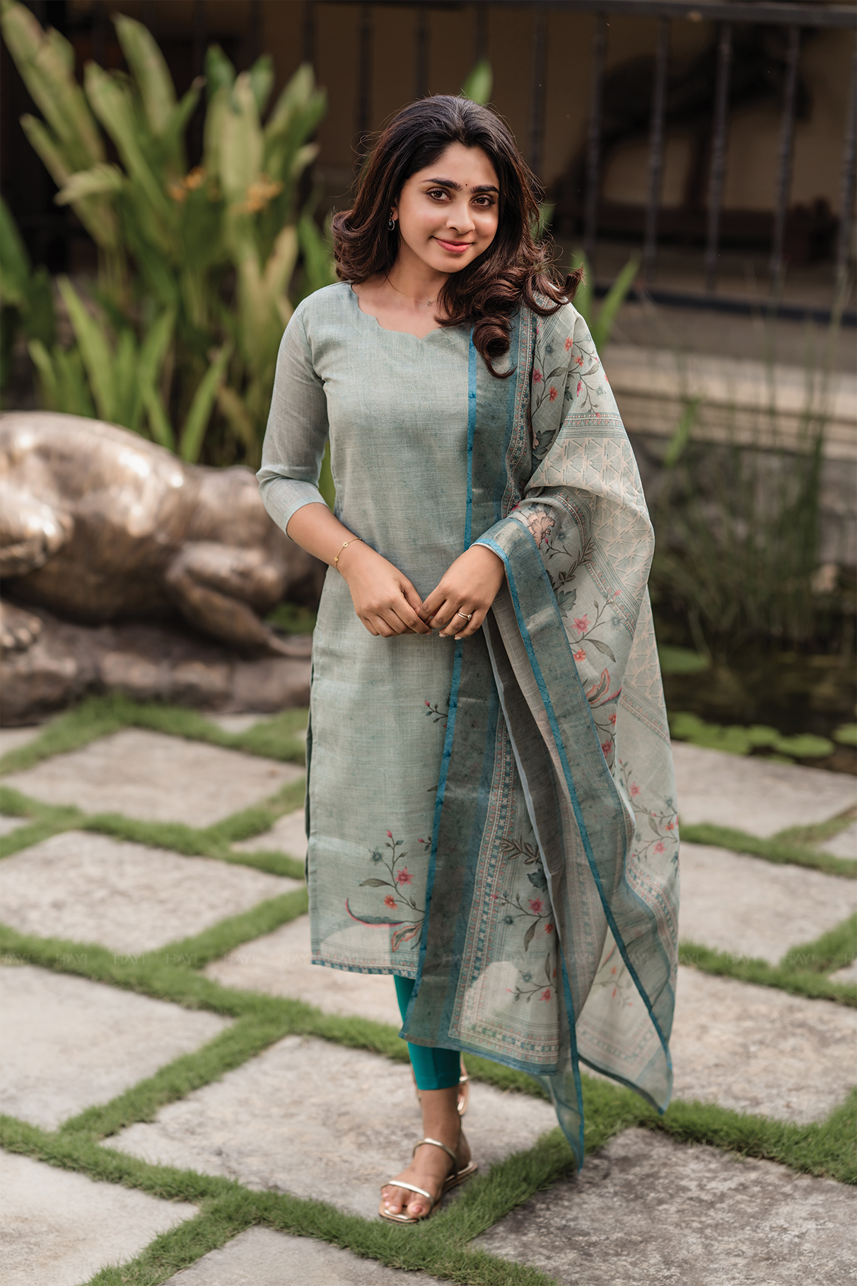 Tharisa Greyish Blue 3 Piece Shimmer Tissue Blend Placement Printed Kurta with Pant & Dupatta
