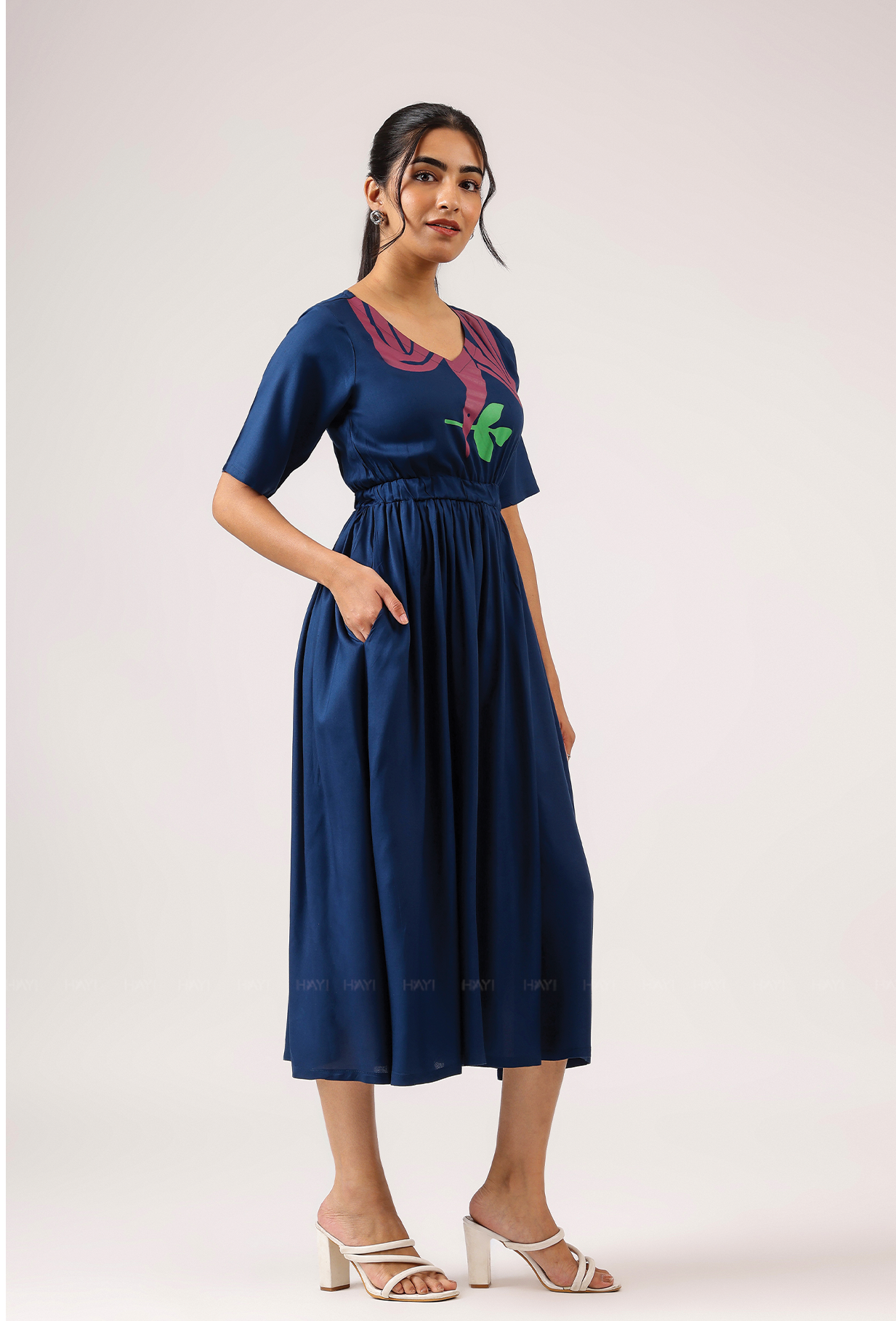 Dark Navy with Breeze &