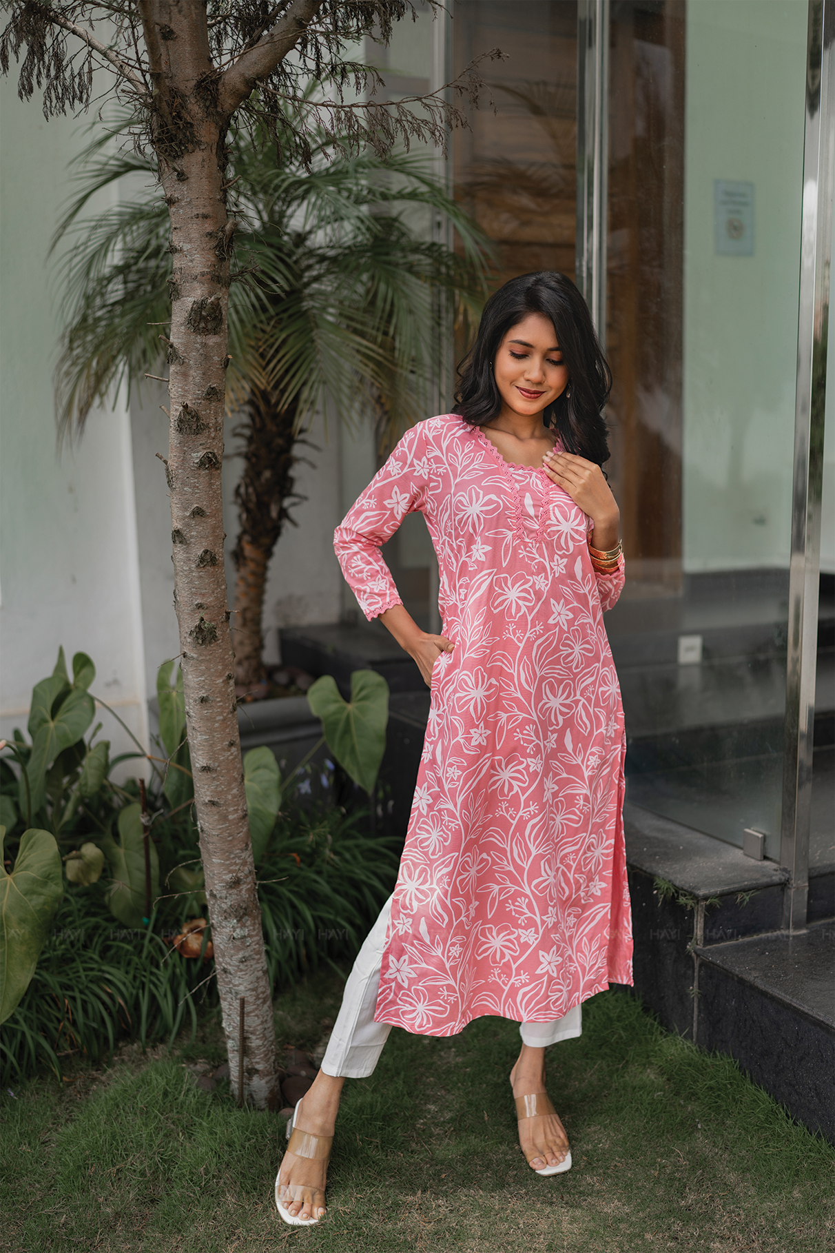 Mireya Roseline Pink Viscose Kurta with V-Neck & 3/4 Sleeves