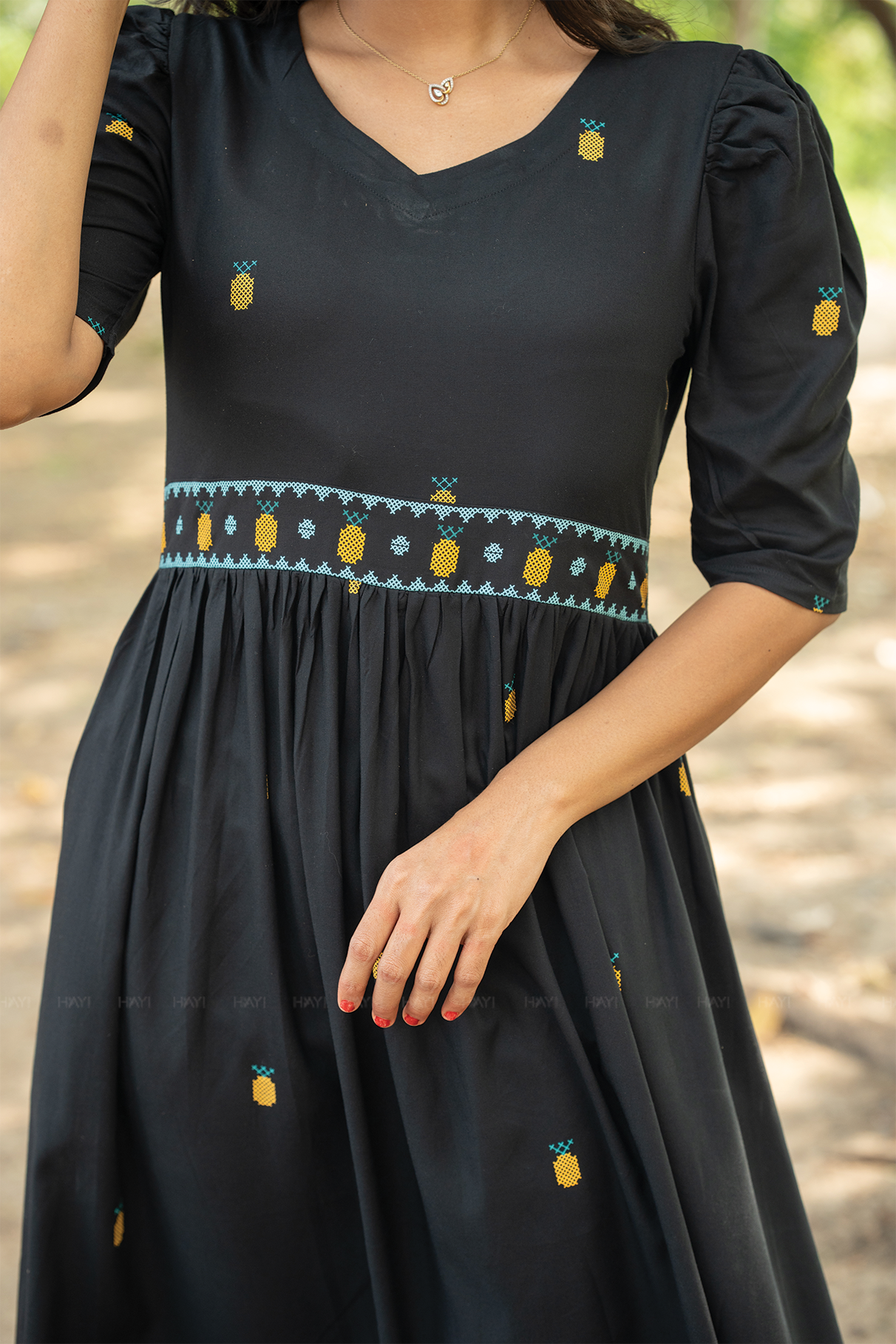 Starry Pineapple Black Viscose with Leg-O-Mutton Sleeves