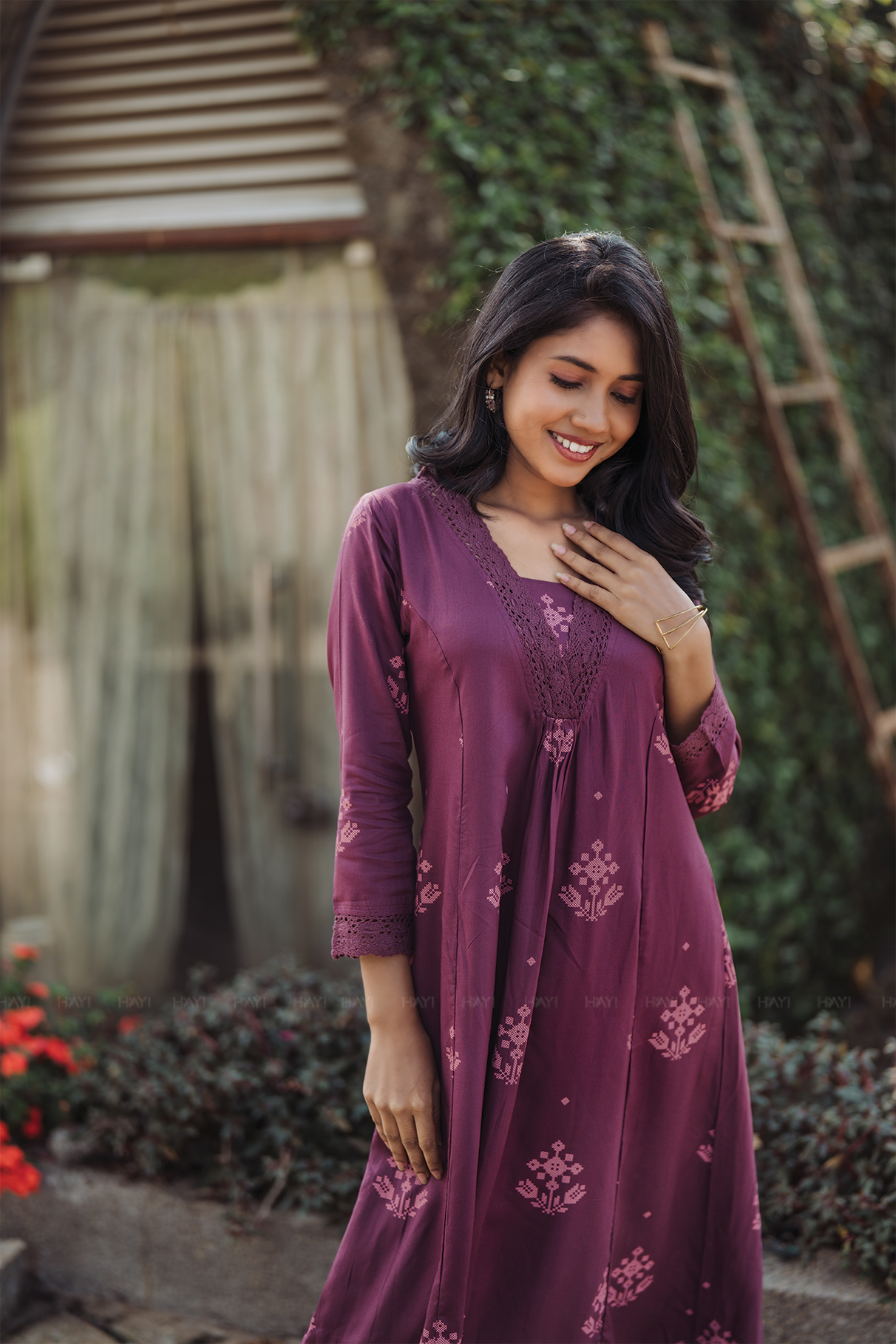 Plumi Pile Brown Viscose A-Line Kurta with V-Neck & 3/4 Sleeves