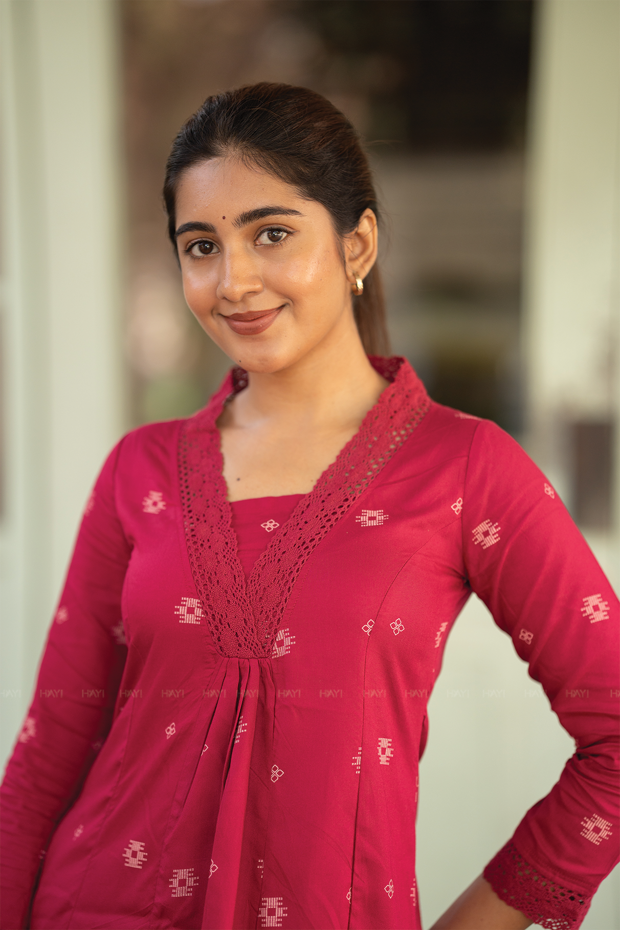 Wine Loom Majenta Viscose A-Line Kurta with V-Neck Lace & 3/4 Sleeves