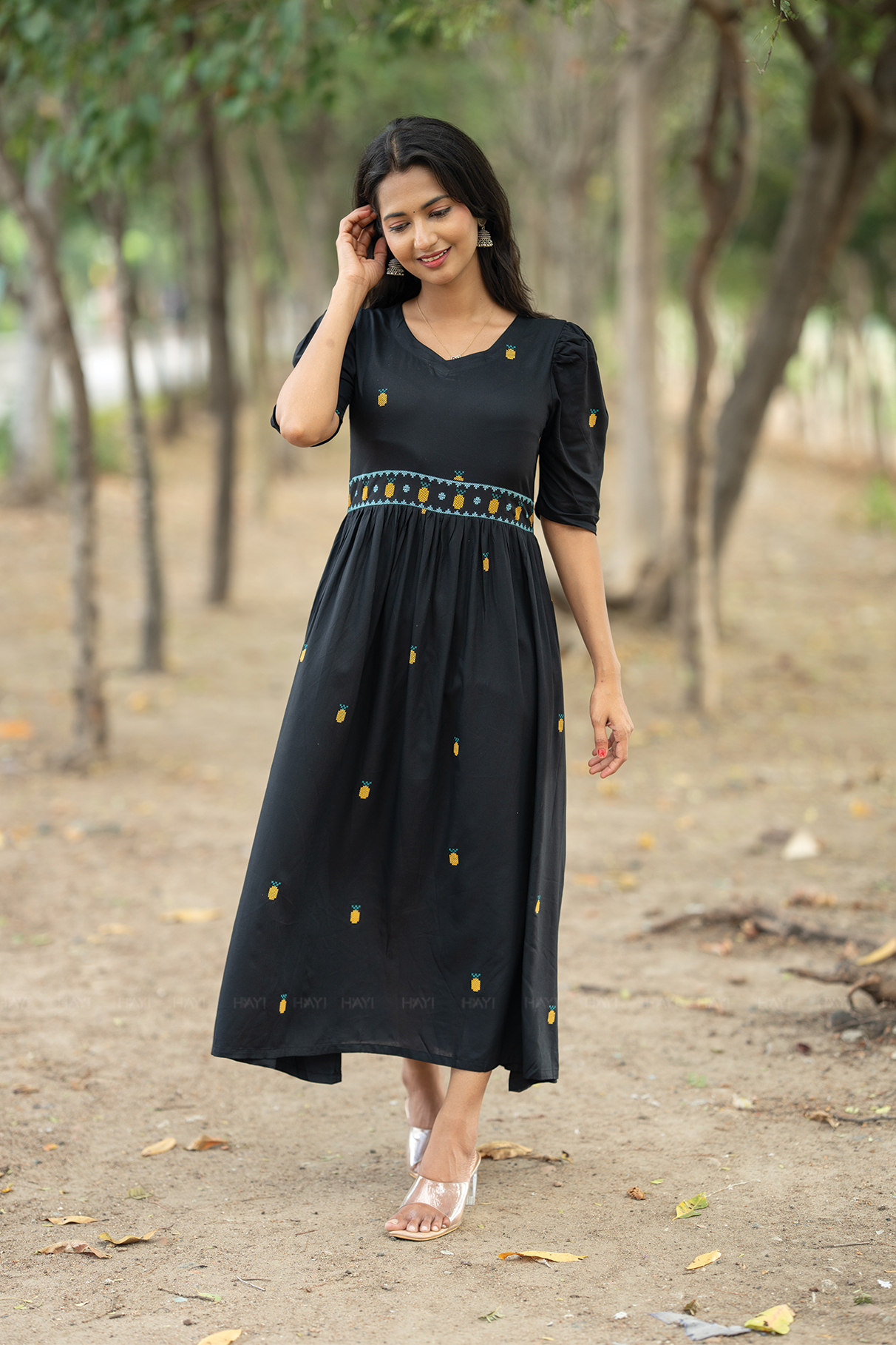 Starry Pineapple Black Viscose with Leg-O-Mutton Sleeves