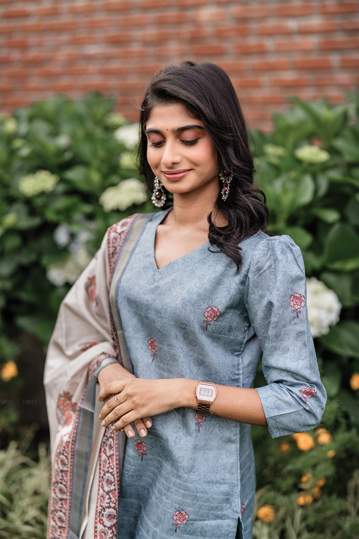 Ivory Bloom Printed 2 Piece Tussar Silk Kurta Set with Dupatta