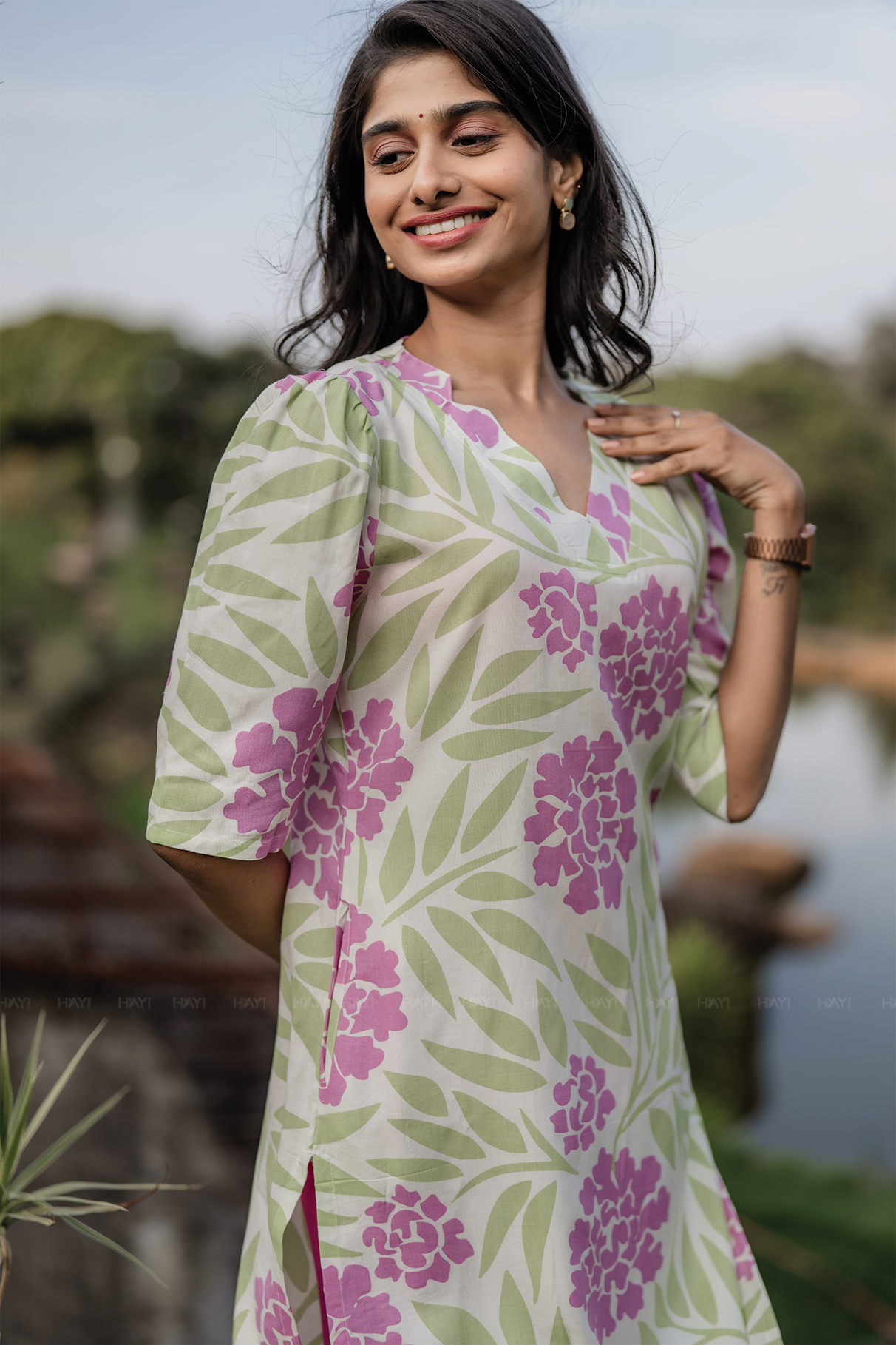 Bloomie Grace Beige Floral Printed Viscose Kurta