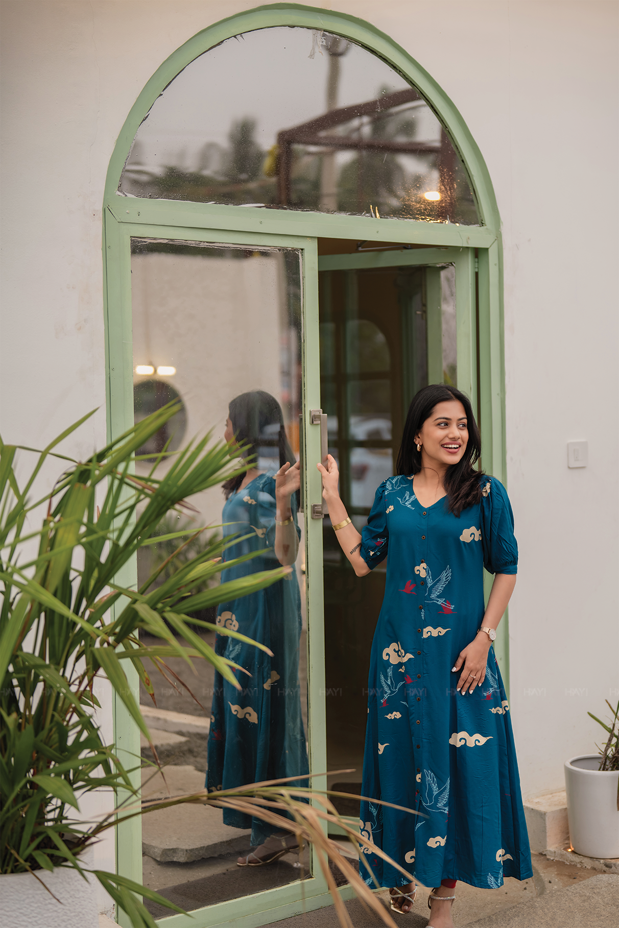 Breeze Birds Teal Viscose A-Line kurta with V-Neck & Puff Sleeves