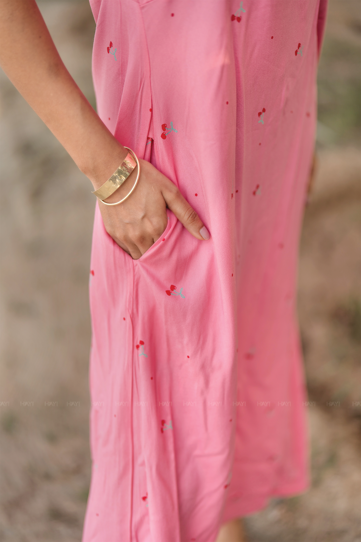 Blush Cascade Pink Viscose Dress with Sweetheart Neck & Ruched Sleeves