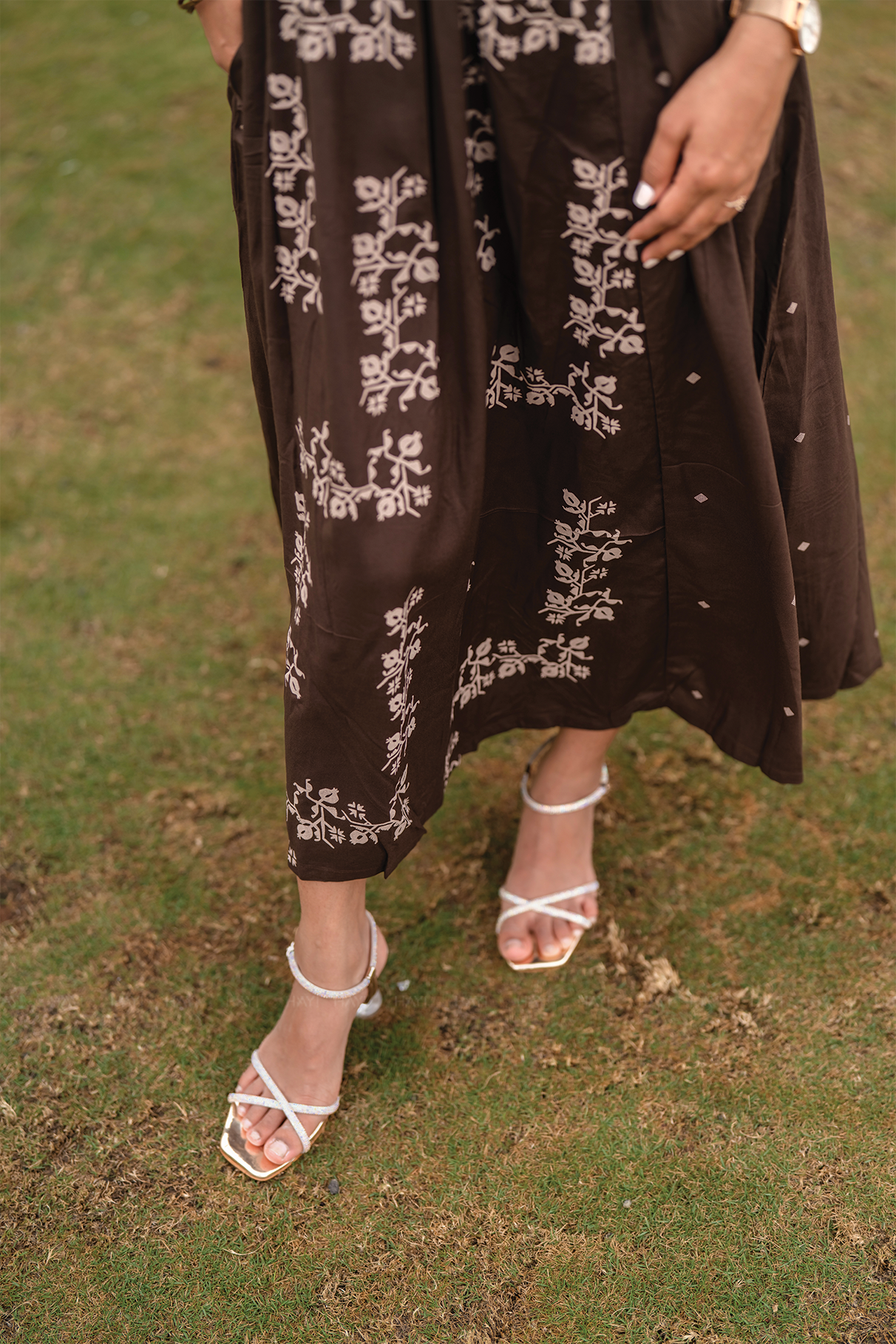 Caramel Flora Brown Viscose Dress with Chinese Collar Neck & Elbow Sleeves
